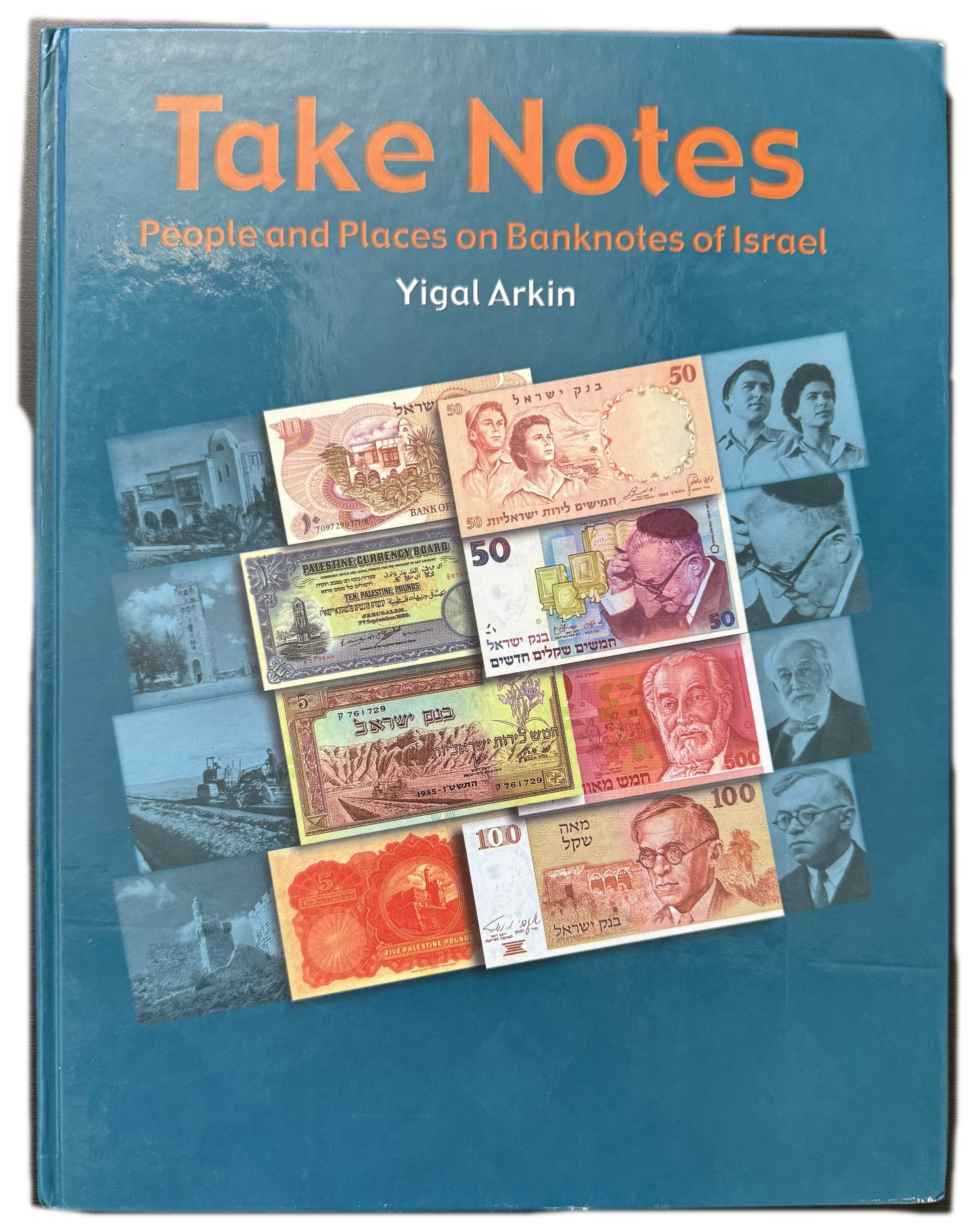 Numismatic Literature - A collection of 4 price lists and catalogs on the subject of numismatics with an emphasis ... - 1 1