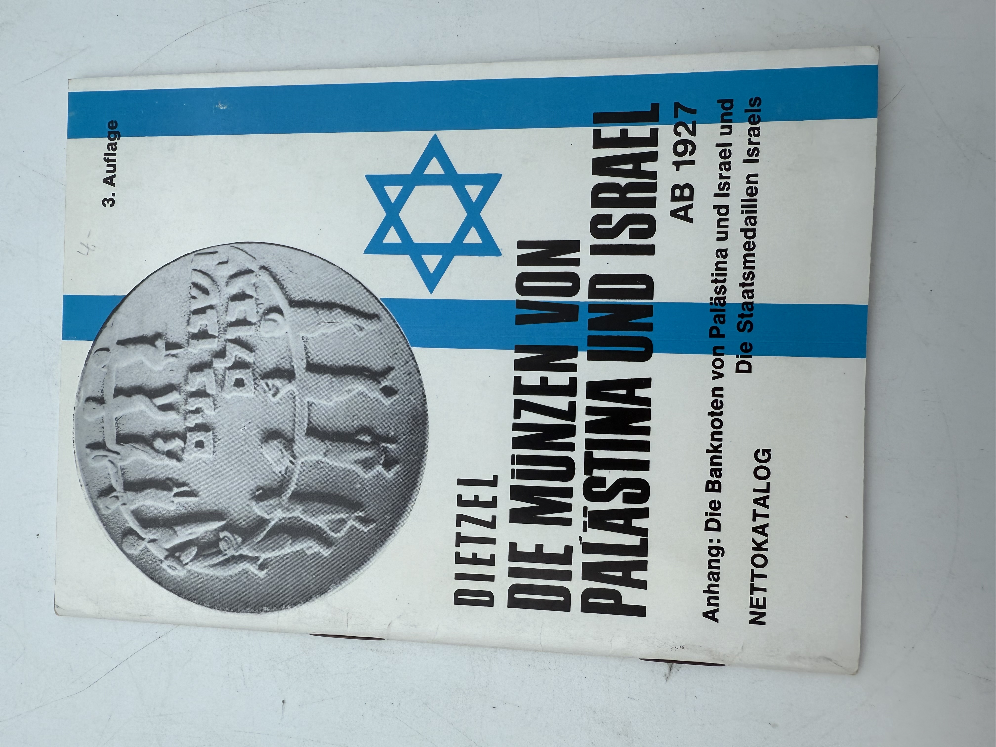 Catalogs / Numismatic Literature - Collection of 7 catalogs of sales and details of Israeli numismatics from around ... - 1 13