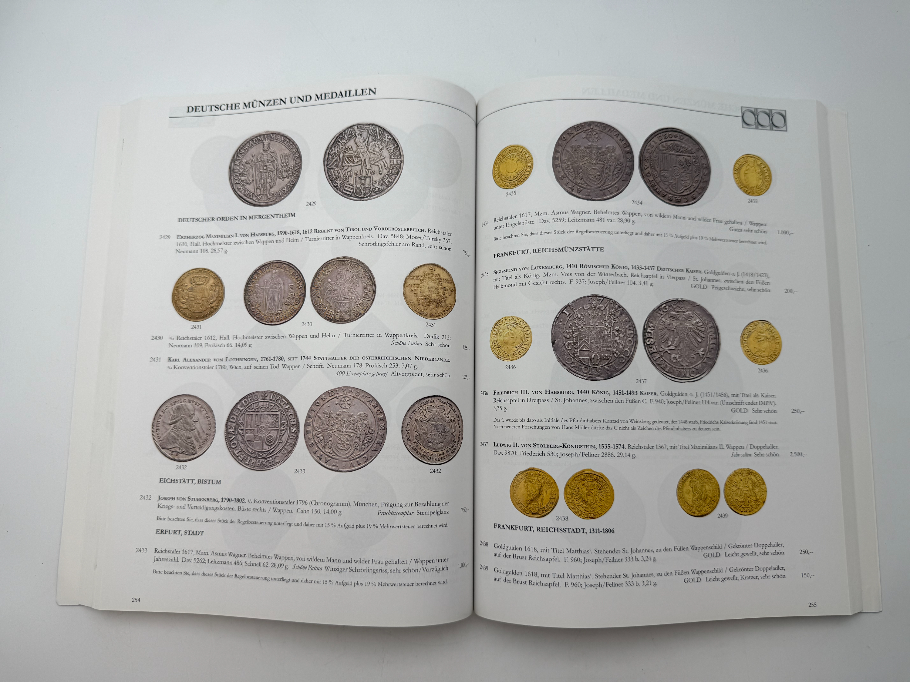 Catalogs / Numismatic Literature - A pair of auction catalogs from Germany which, among other things, contain ... - 1 9