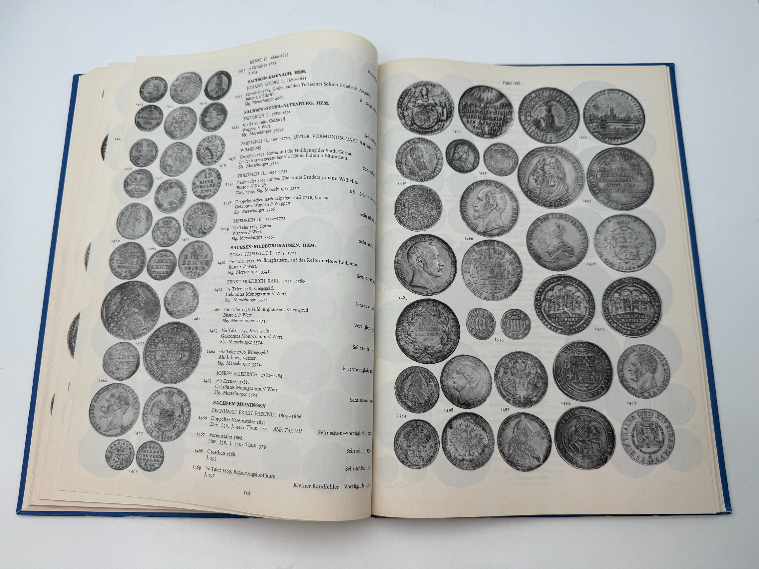 Catalogs / Numismatic Literature - A pair of auction catalogs from Germany which, among other things, contain ... - 1 10