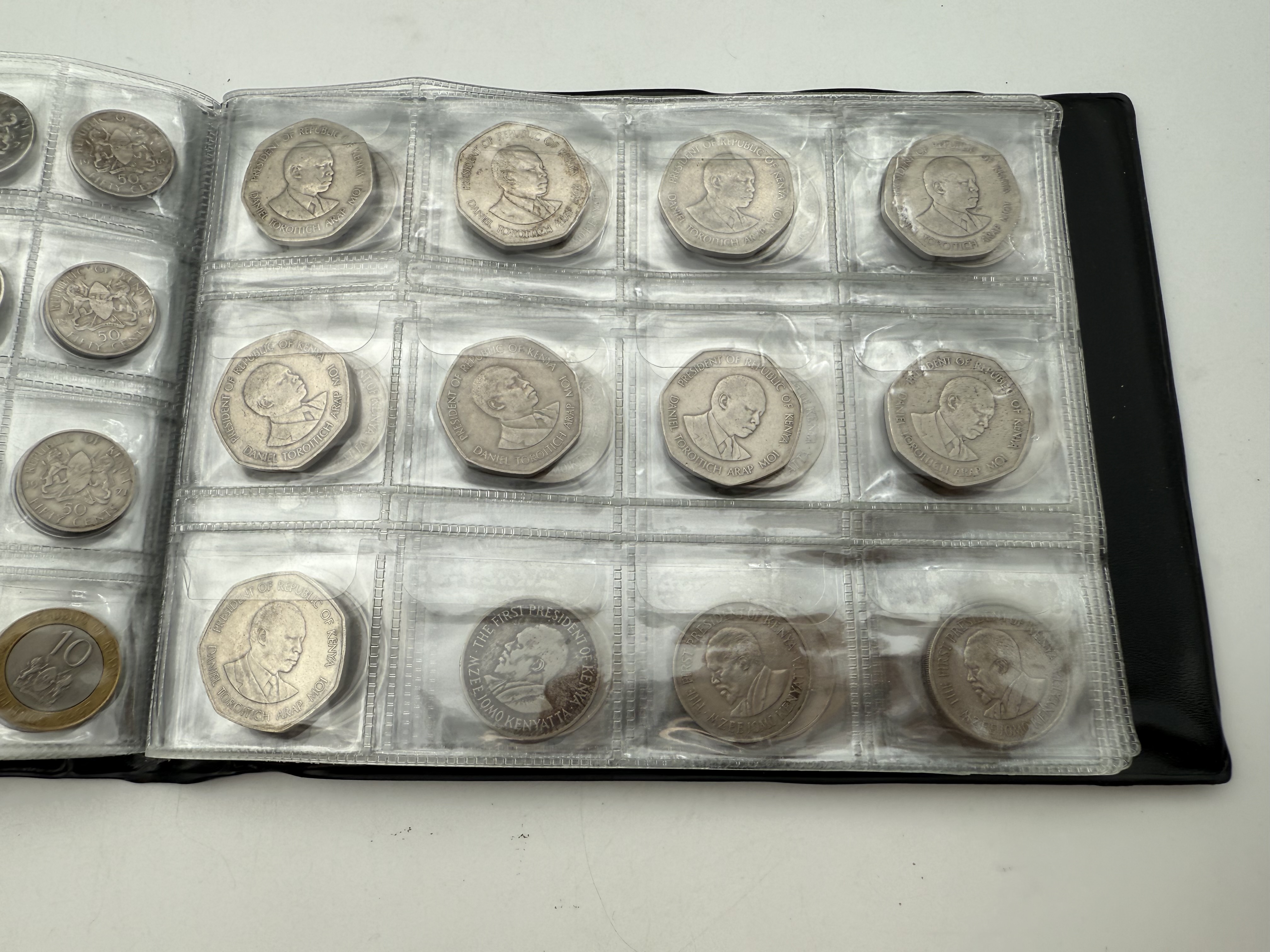 Brazil / Kenya - a collection of several hundred coins arranged in a special coin album, various conditions and years - 1 13