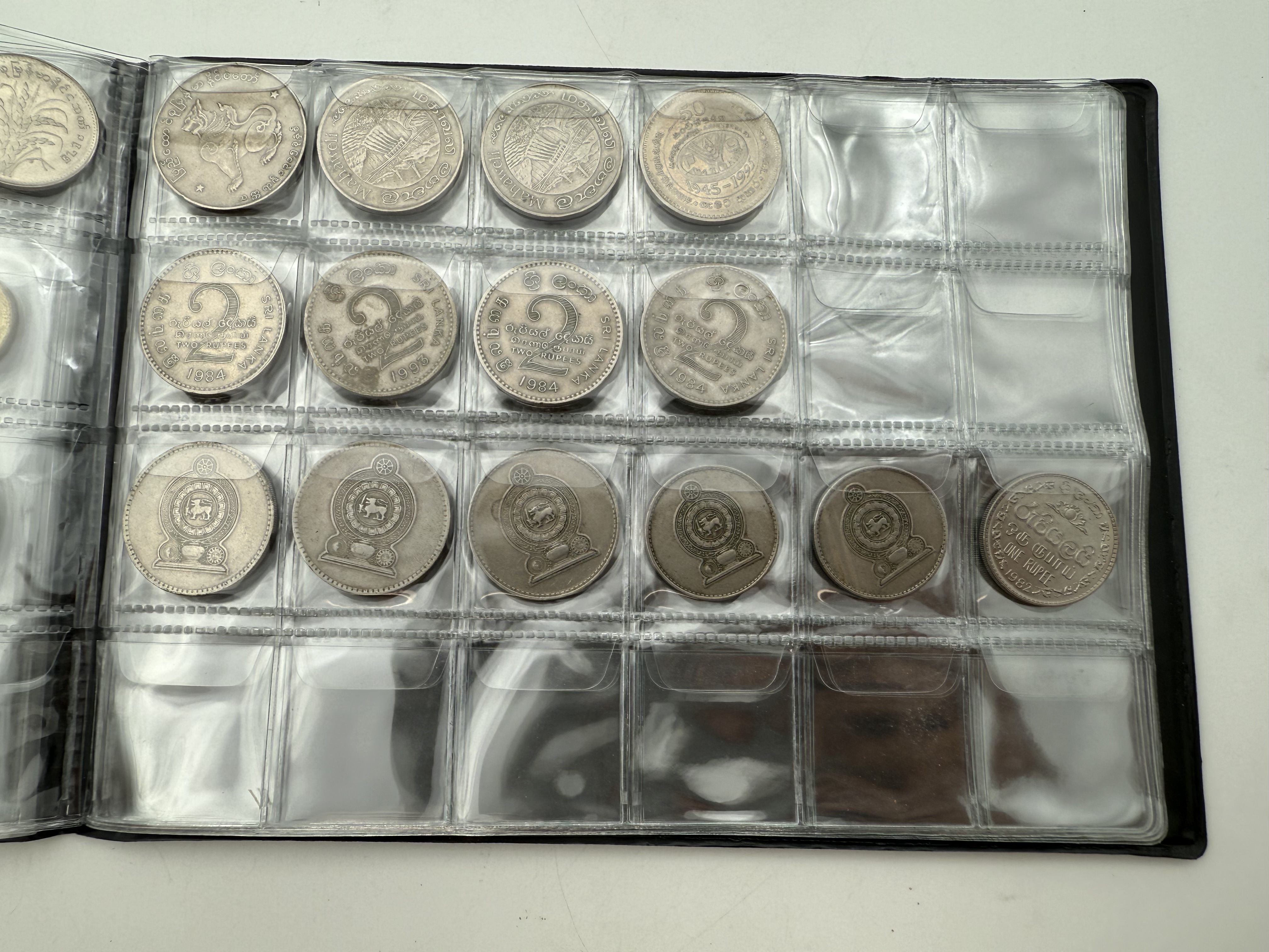 Burma / Myanmar - a collection of several hundred coins arranged in a special coin album, various conditions and years - 1 5