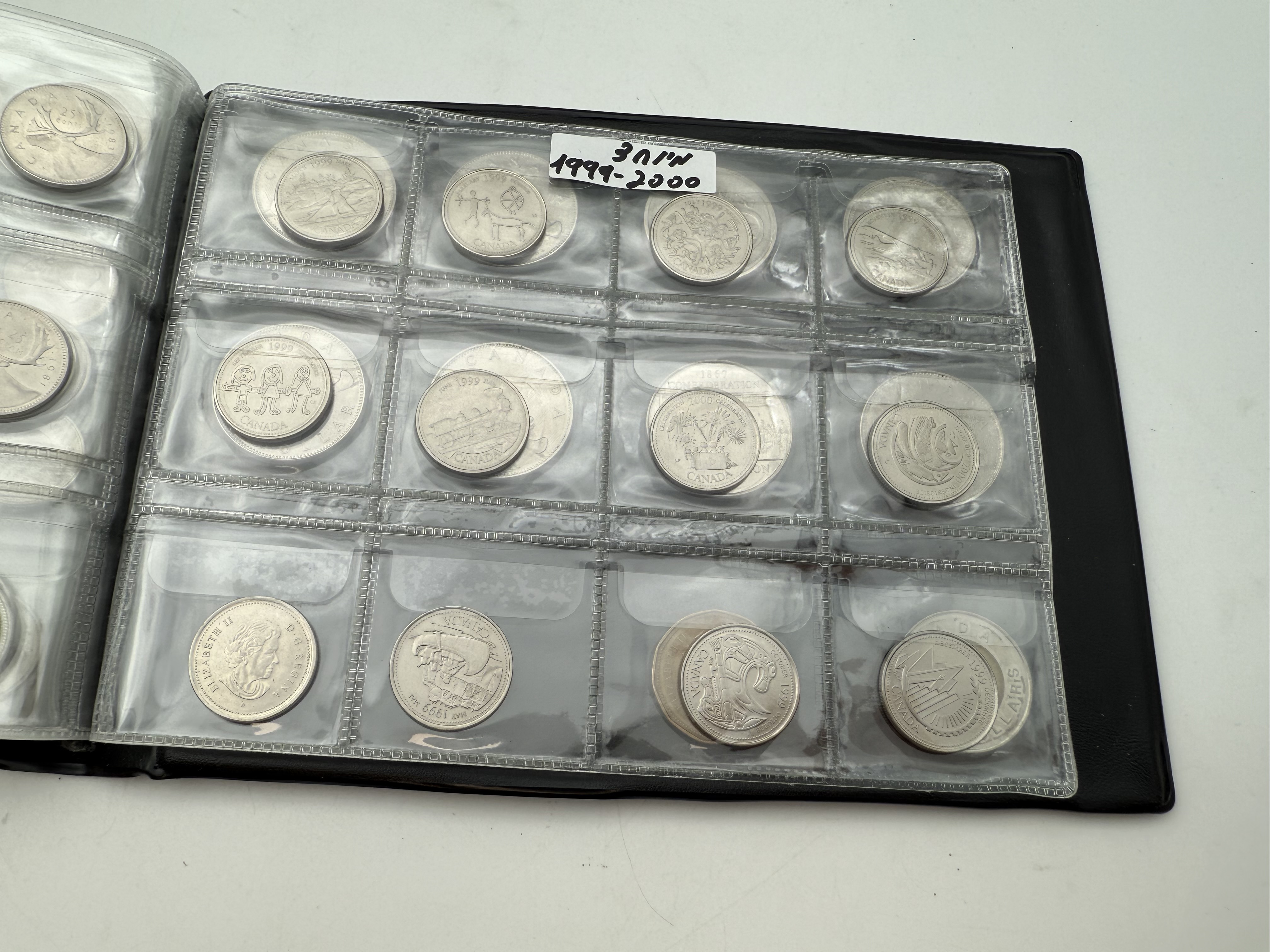 Canada - A collection of several hundred coins arranged in a special coin album, various conditions and years - 1 22