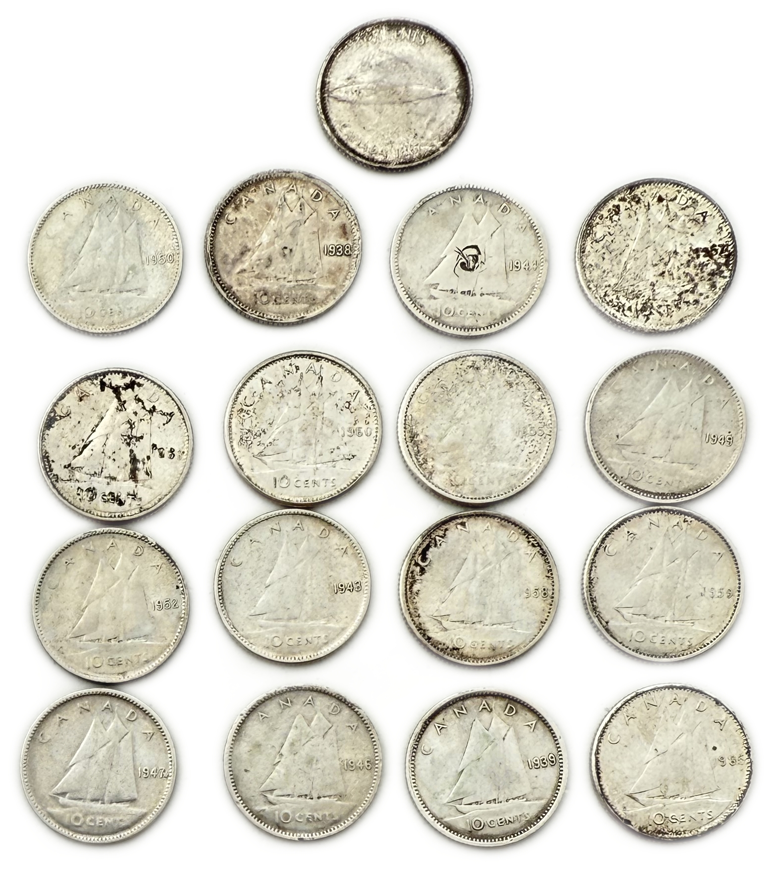 Canada - Lot of 33 Silver coins of 10 Cents, Variety of years - Silver 800, Total 76.89g (NET 61.51g, 1.97 OZ) - 1 4