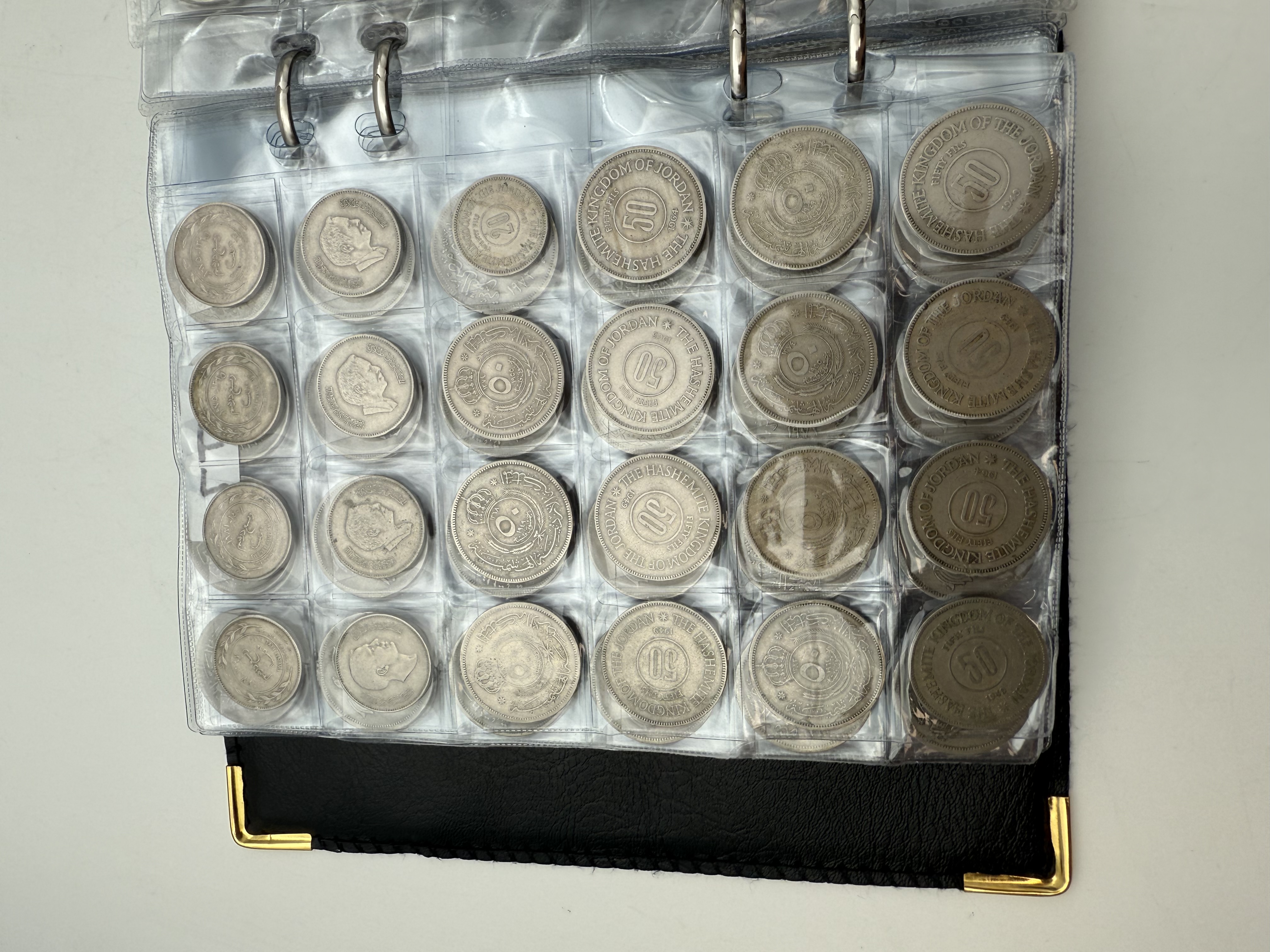 Egypt / Jordan - A collection of several hundred coins arranged in a special coin album, various conditions and years - 1 15
