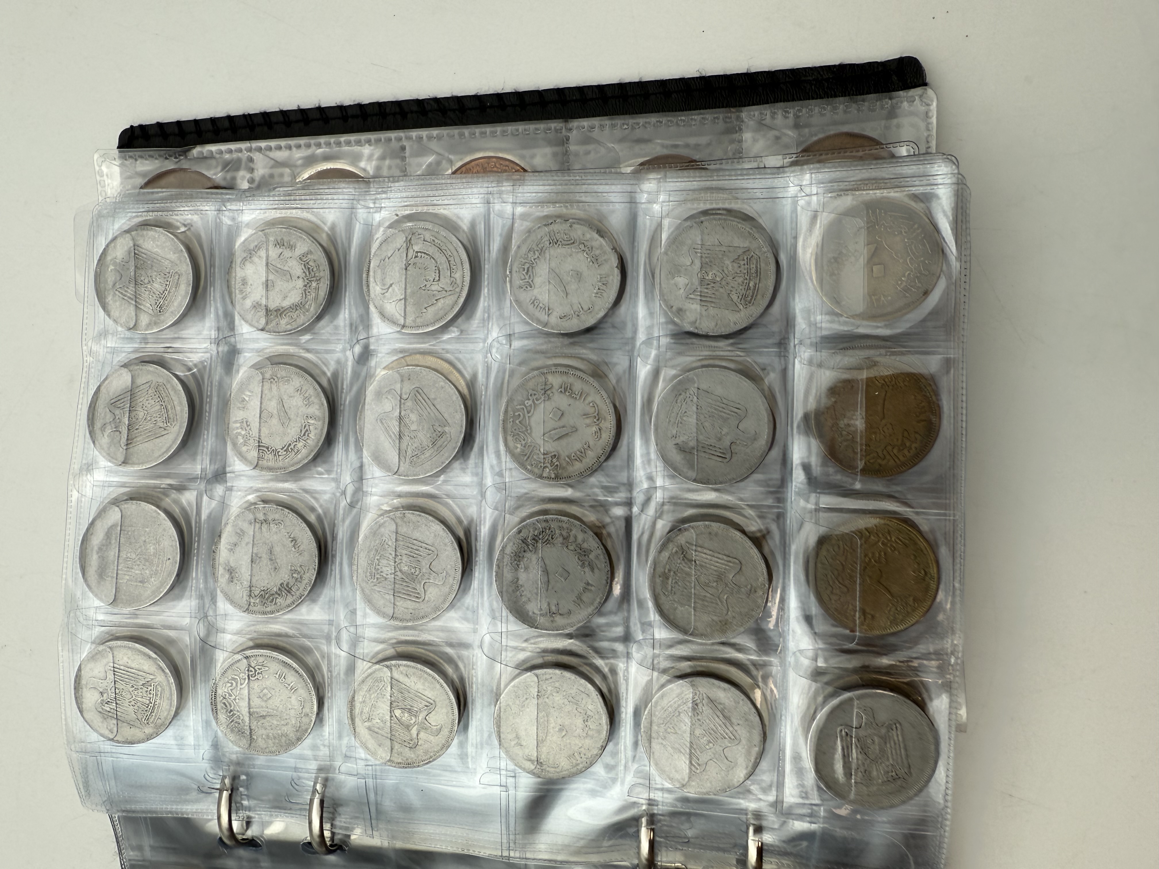 Egypt / Jordan - A collection of several hundred coins arranged in a special coin album, various conditions and years - 1 39