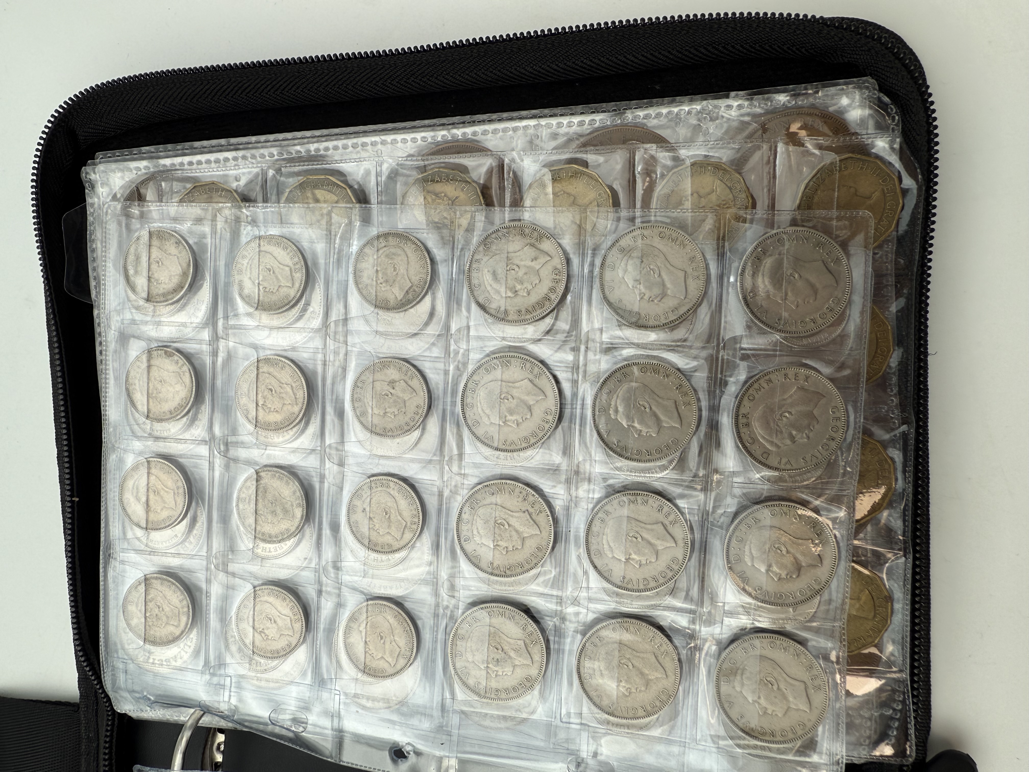 England / Great Britain - A collection of several hundred coins arranged in a special coin album, various ... - 1 4