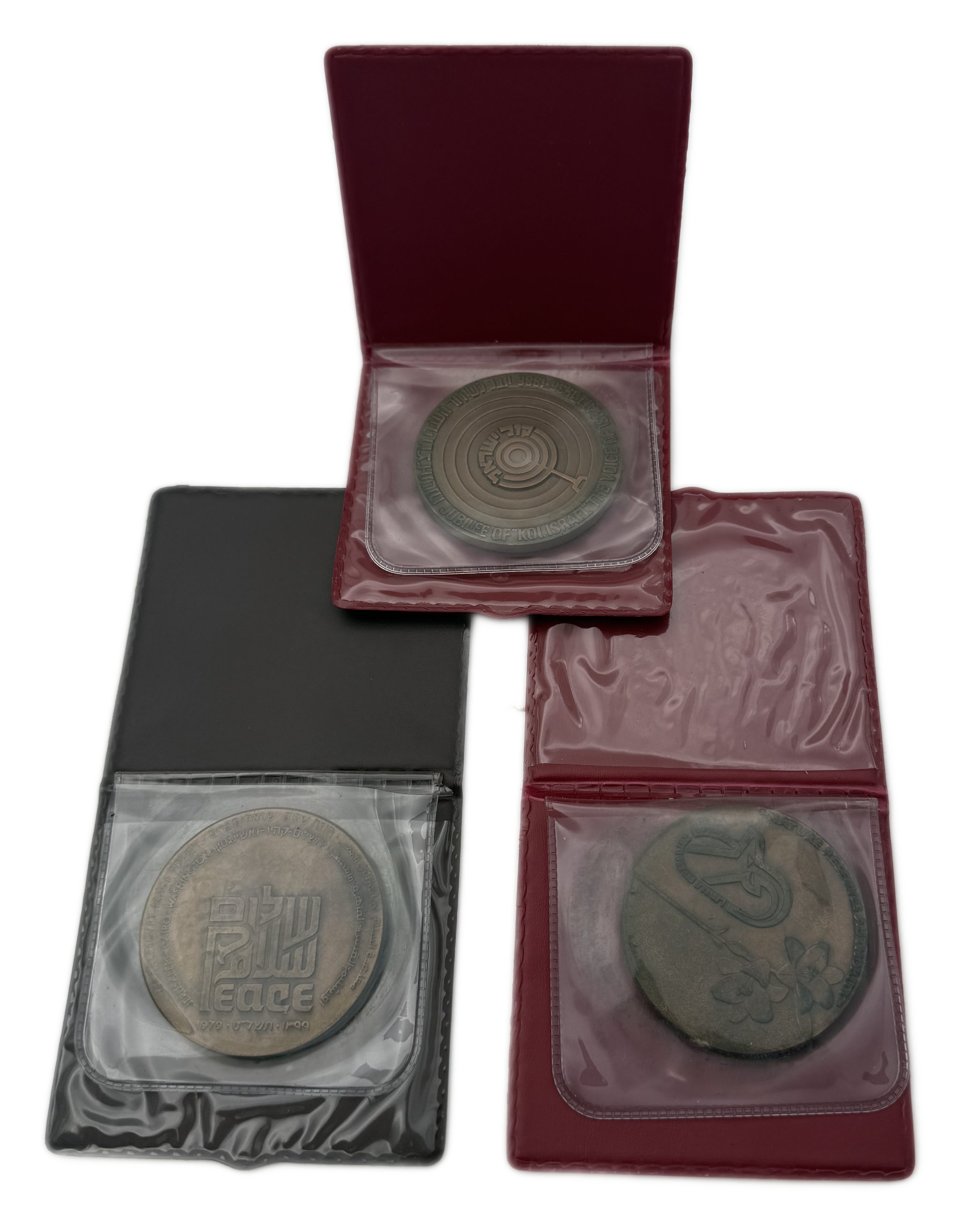 Israel - Set of 3 medals on the themes of the Jubilee of the Liberation of the Hebrews (1986), the Israel-Egypt ... - 1 2