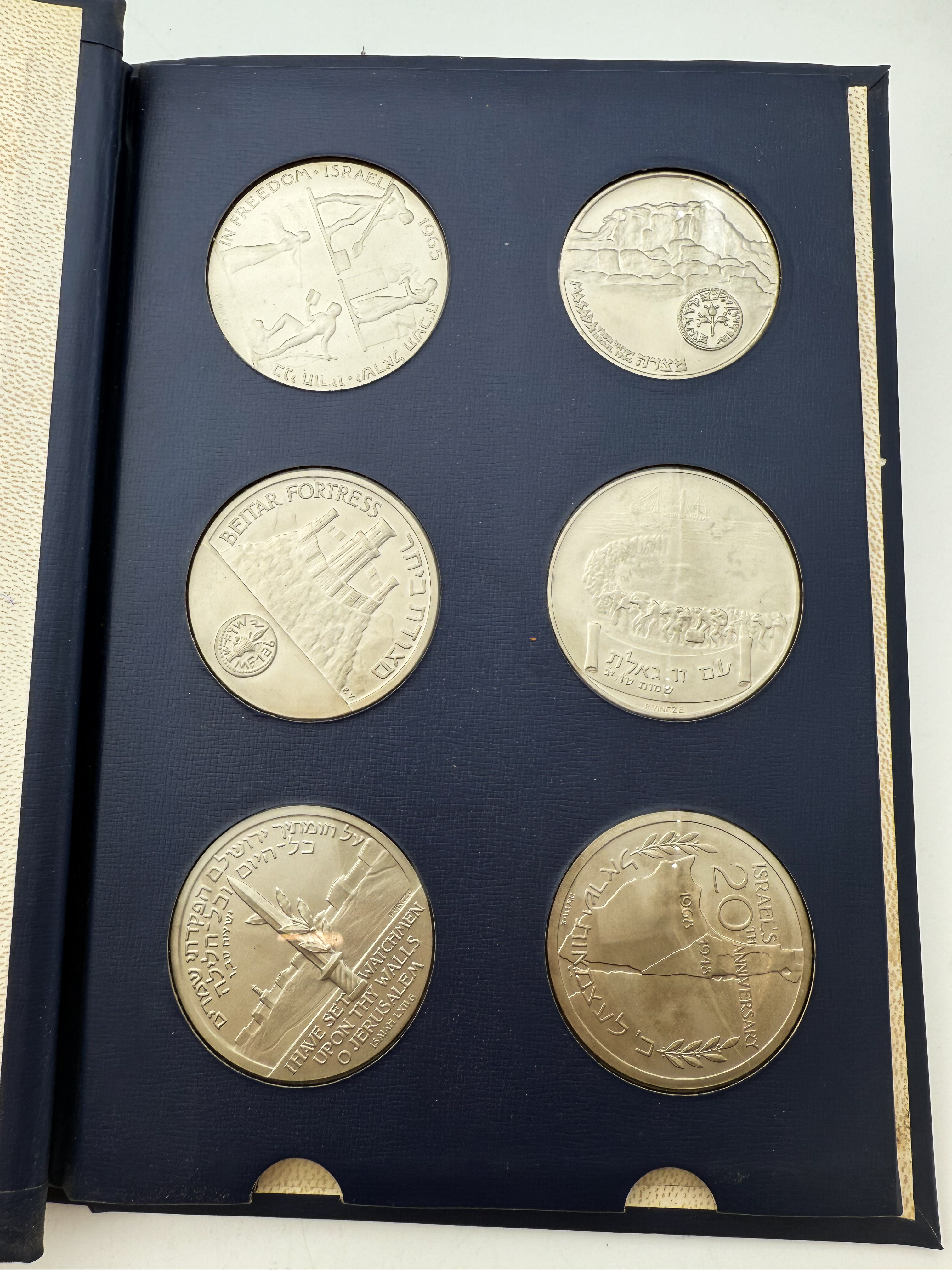 Israel - Israeli Medals of Valor Series - Privately published, The Israeli Society for Numismatics, Antiquities and ... - 1 3