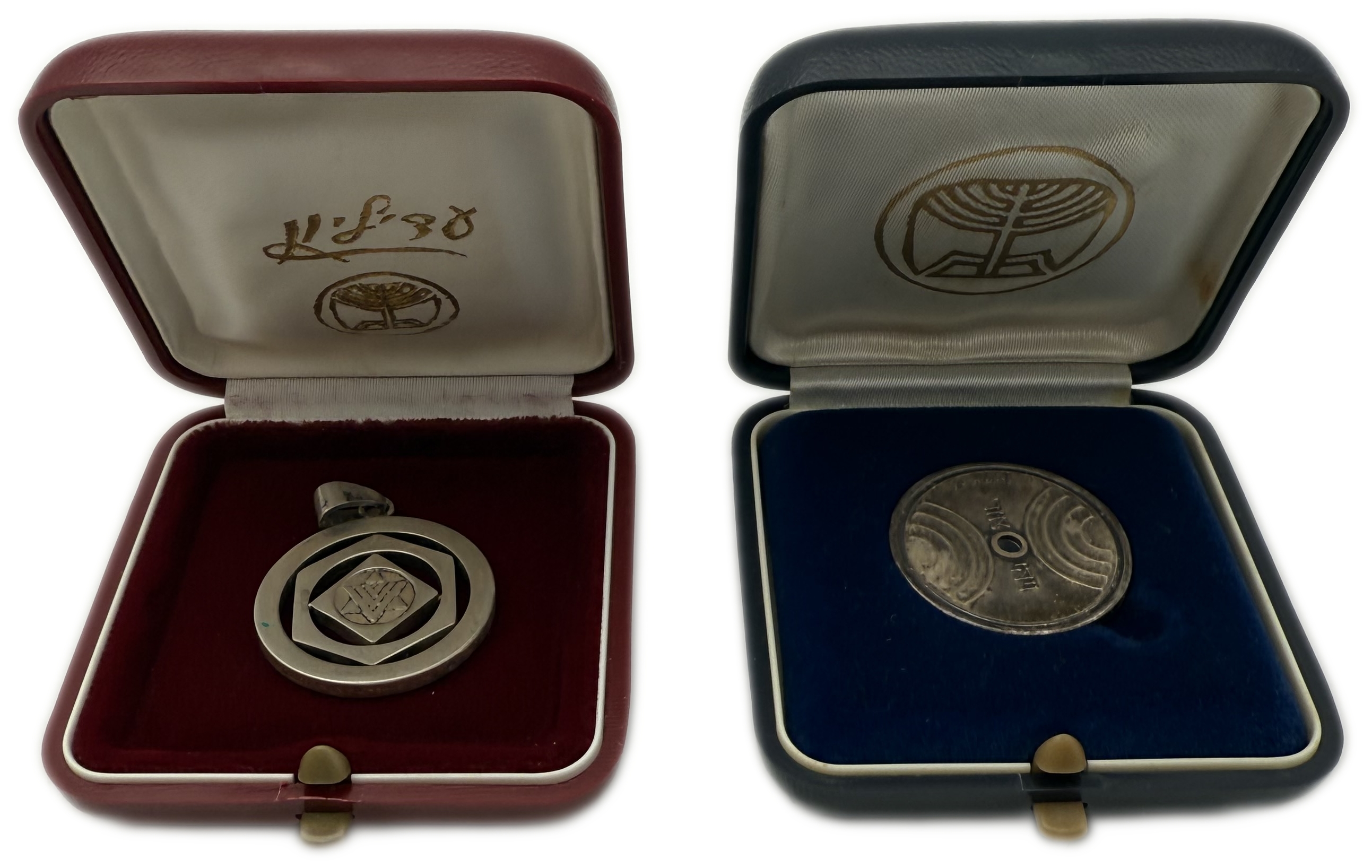 Israel - Set of 2 silver medals 999, silver 925, total 19.9g (net 19.15g, 0.62 ounces) - are in the original cases ... - 1 1