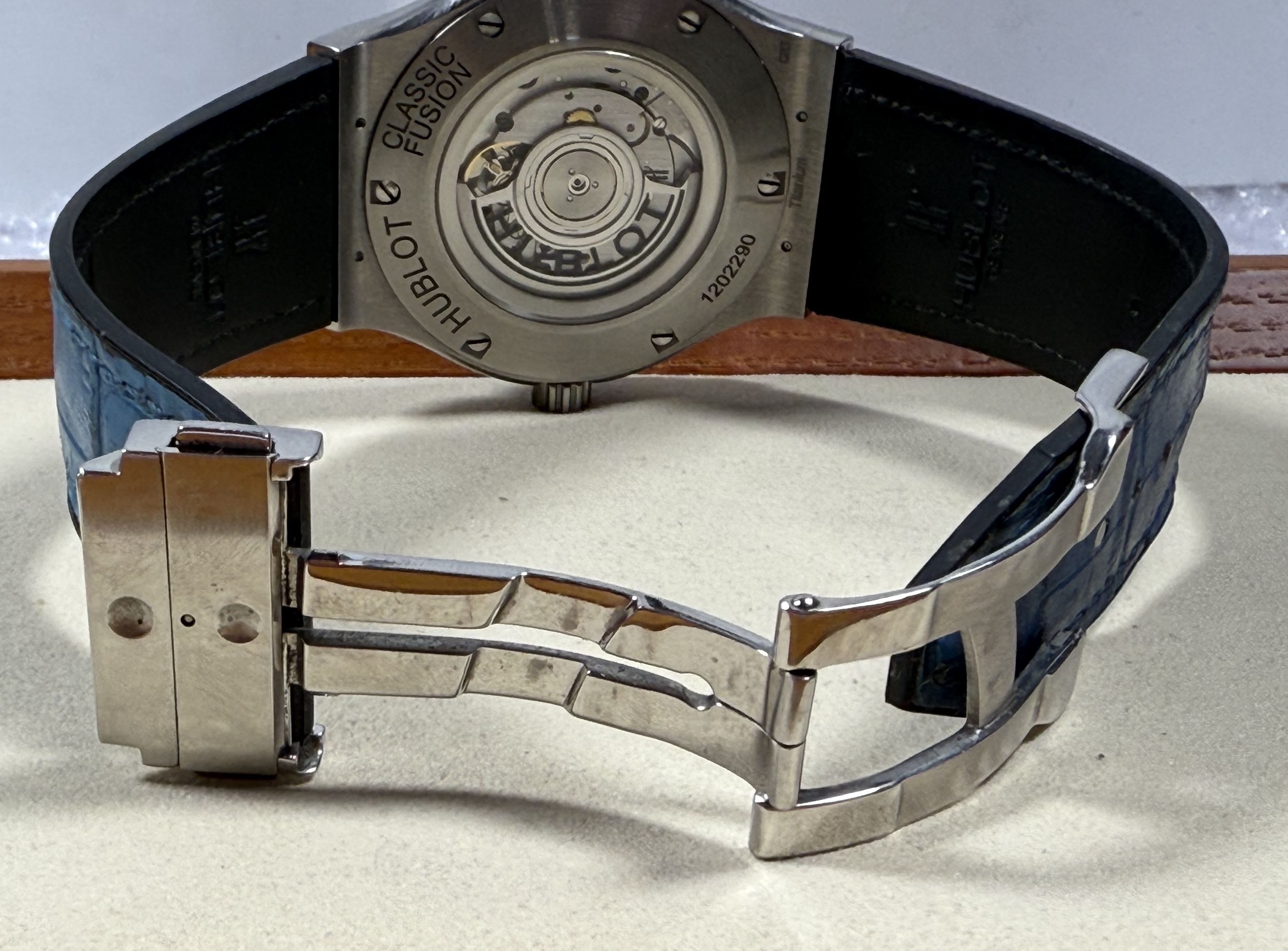 Hublot Classic Fusion Blue 511.NX.7170.LR - 1 5