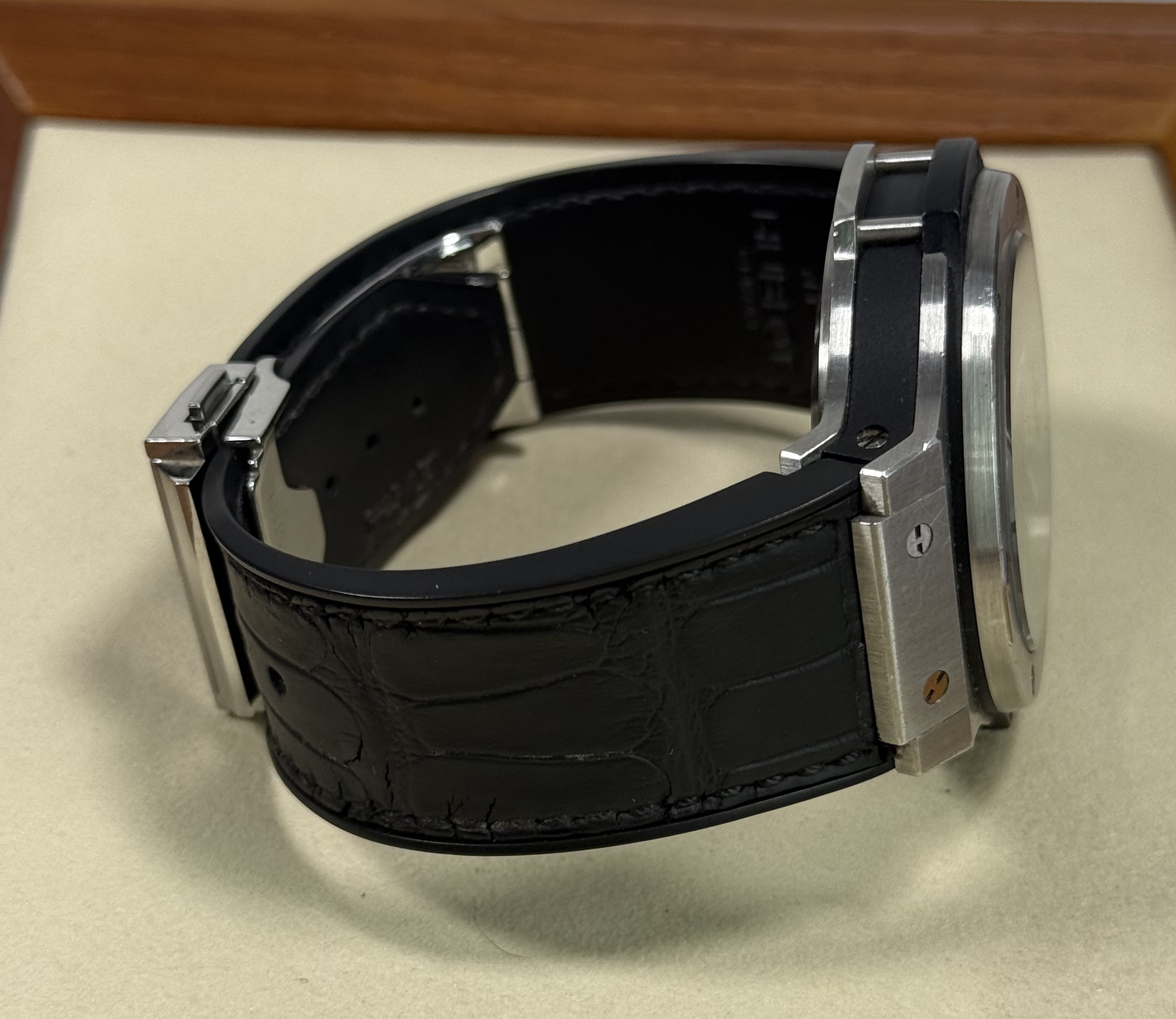 Hublot Big Bang Aero Bang Skeleton Dial Watch 311.SX.1170.RX - 1 7