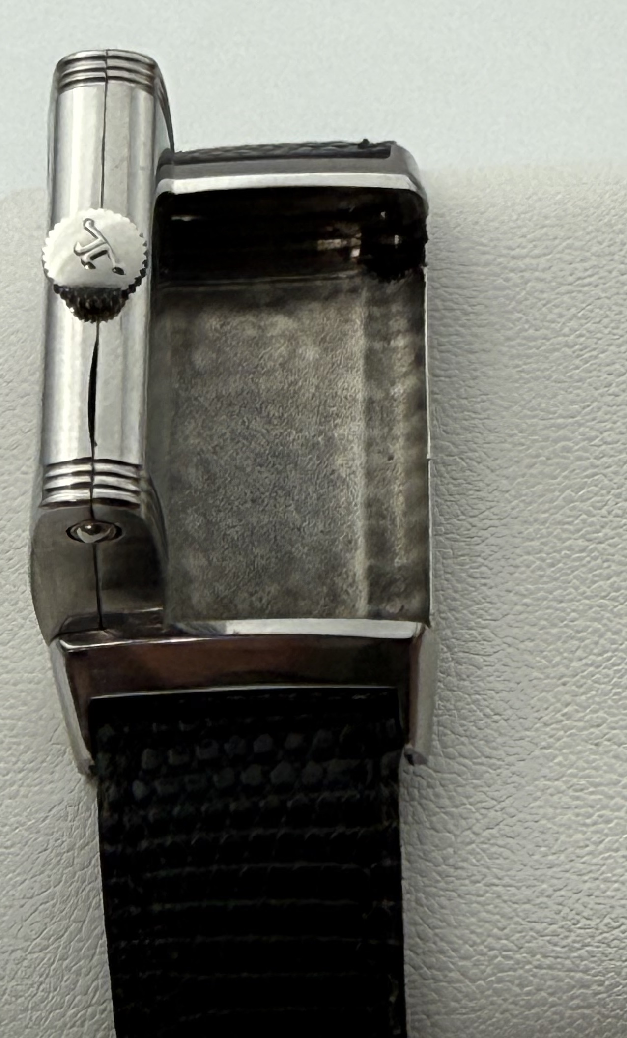 Jaeger-LeCoultre Reverso, 1930s
This is a rare and very well-preserved example of ... - 1 6