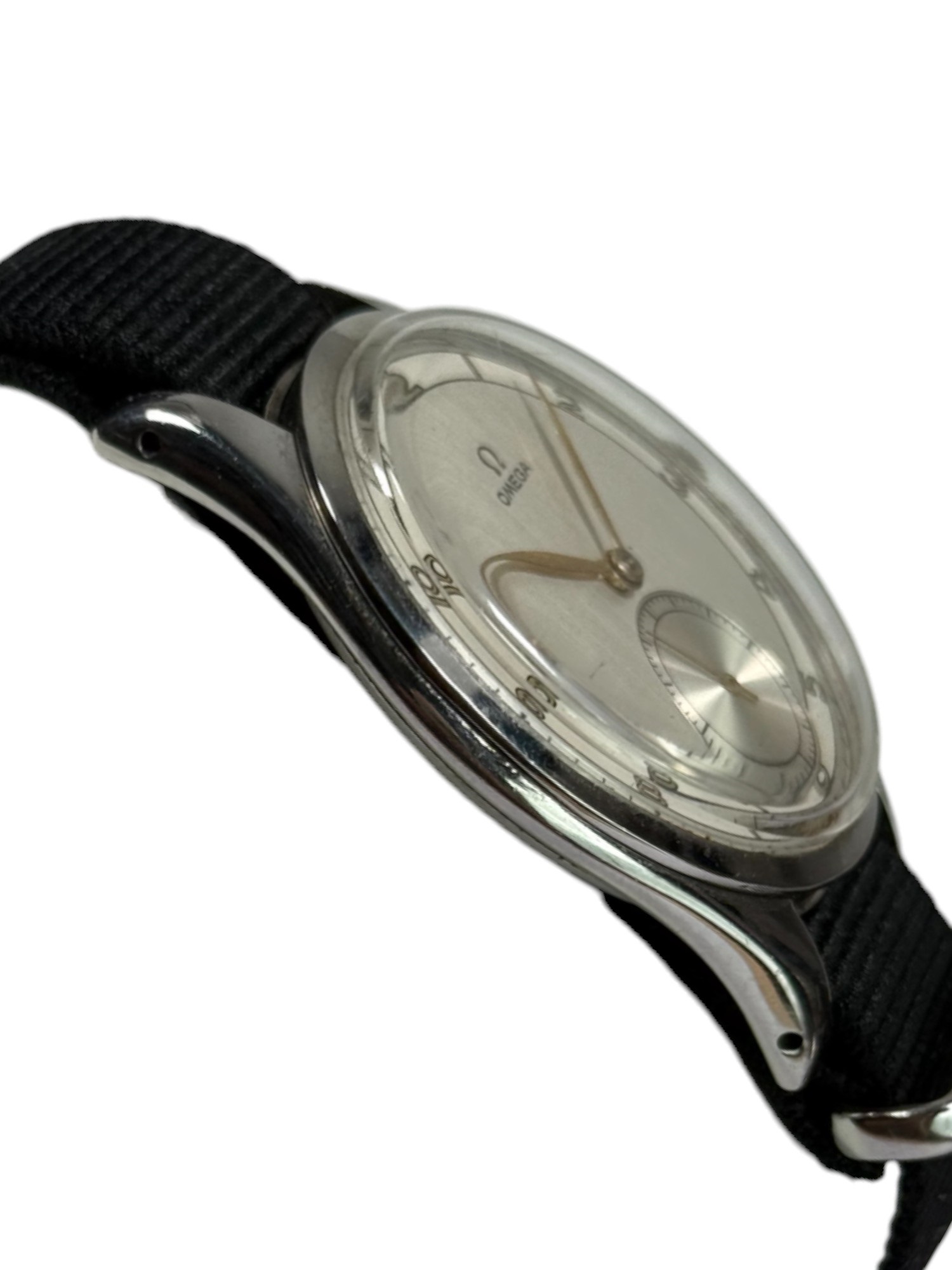 Vintage Omega 2505-10 renewed dial - 1 2