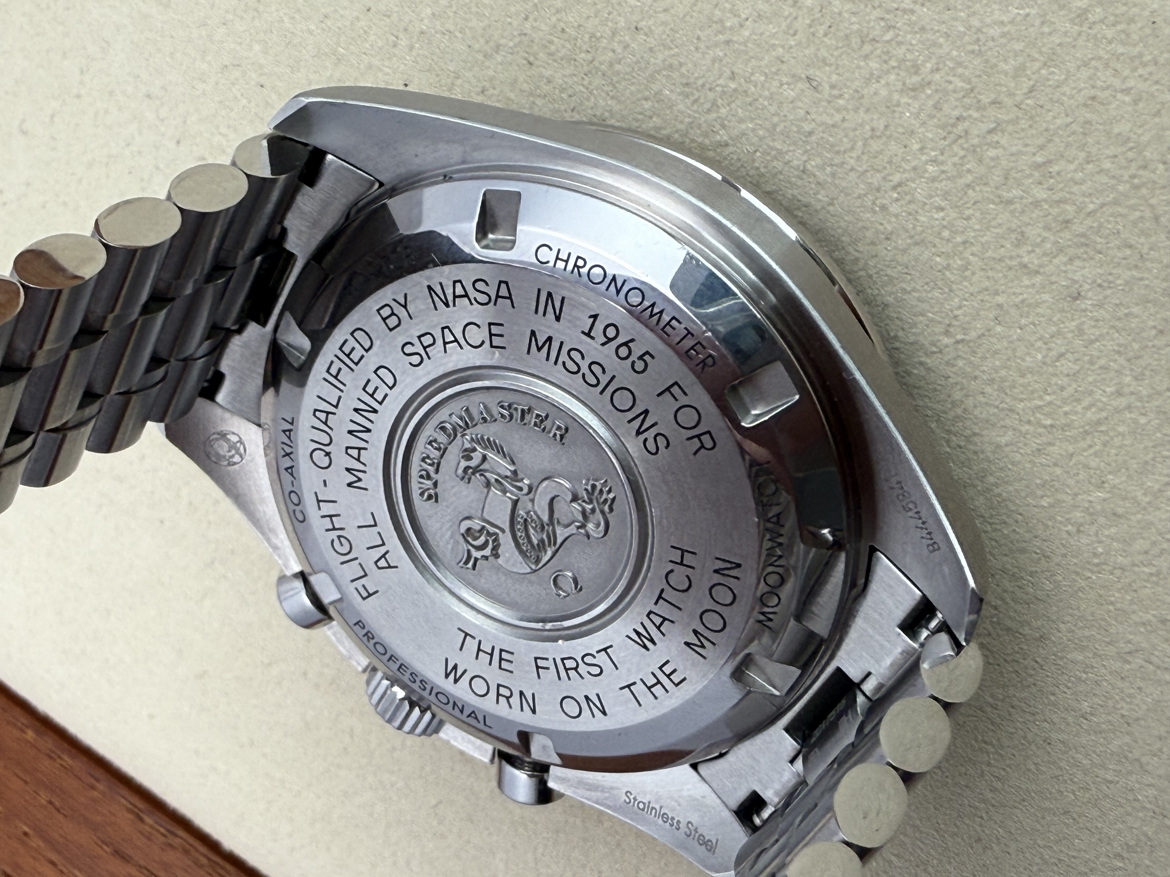 Omega Speedmaster Moonwatch Professional – Full Set 310.30.42.50.01.001 - 1 7