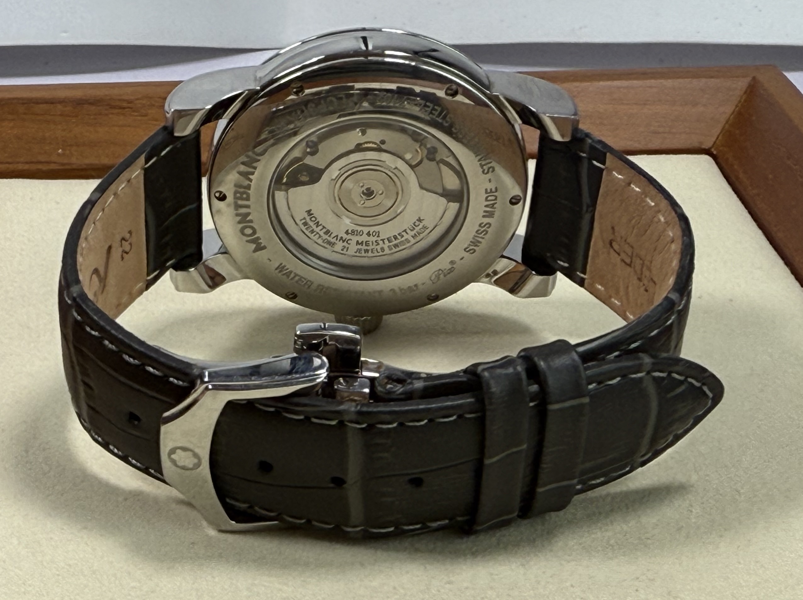 Montblanc Star 41 mm REF 7102 - 1 3