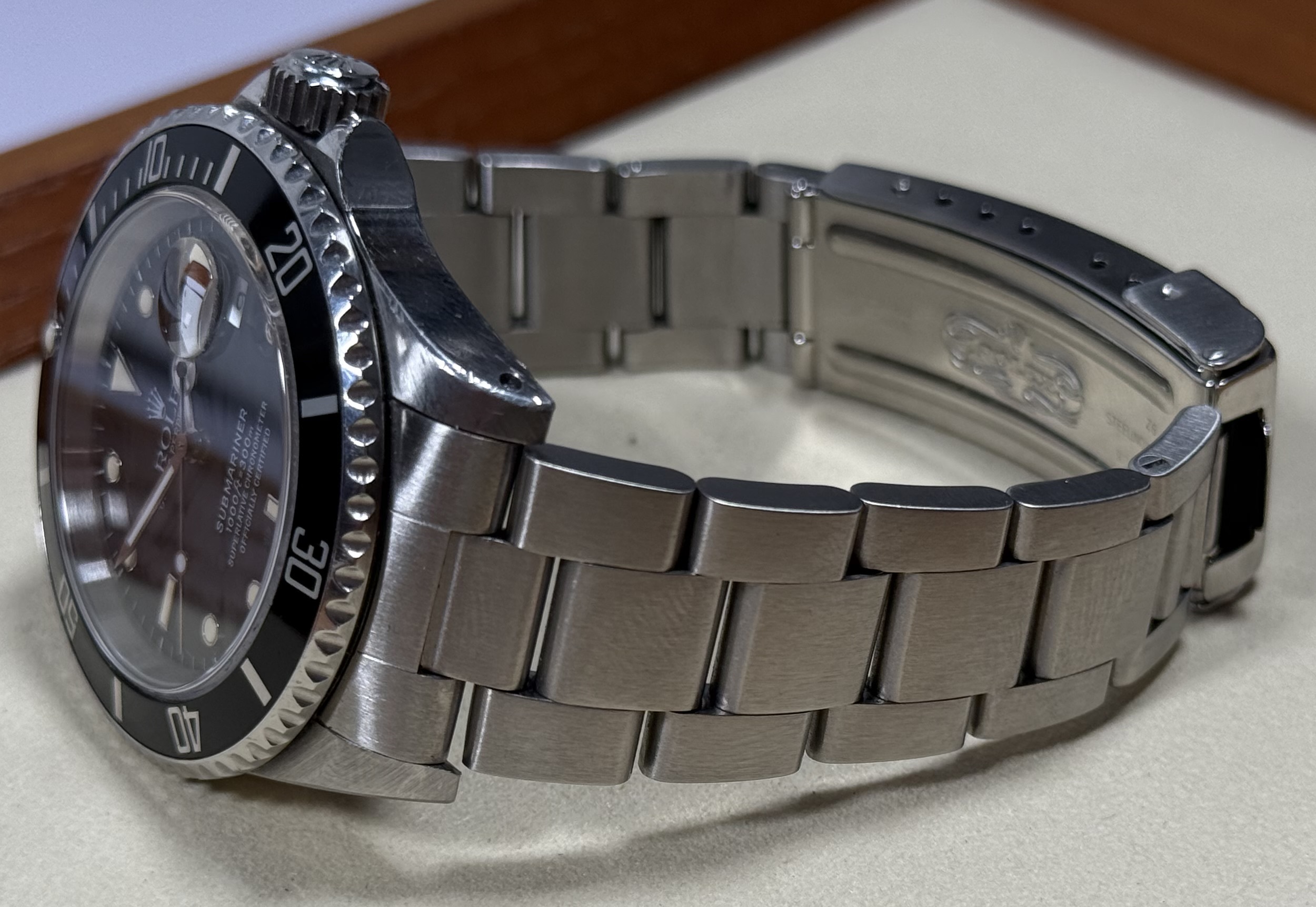 Rolex Submariner Date Steel REF 16610 - 1 3