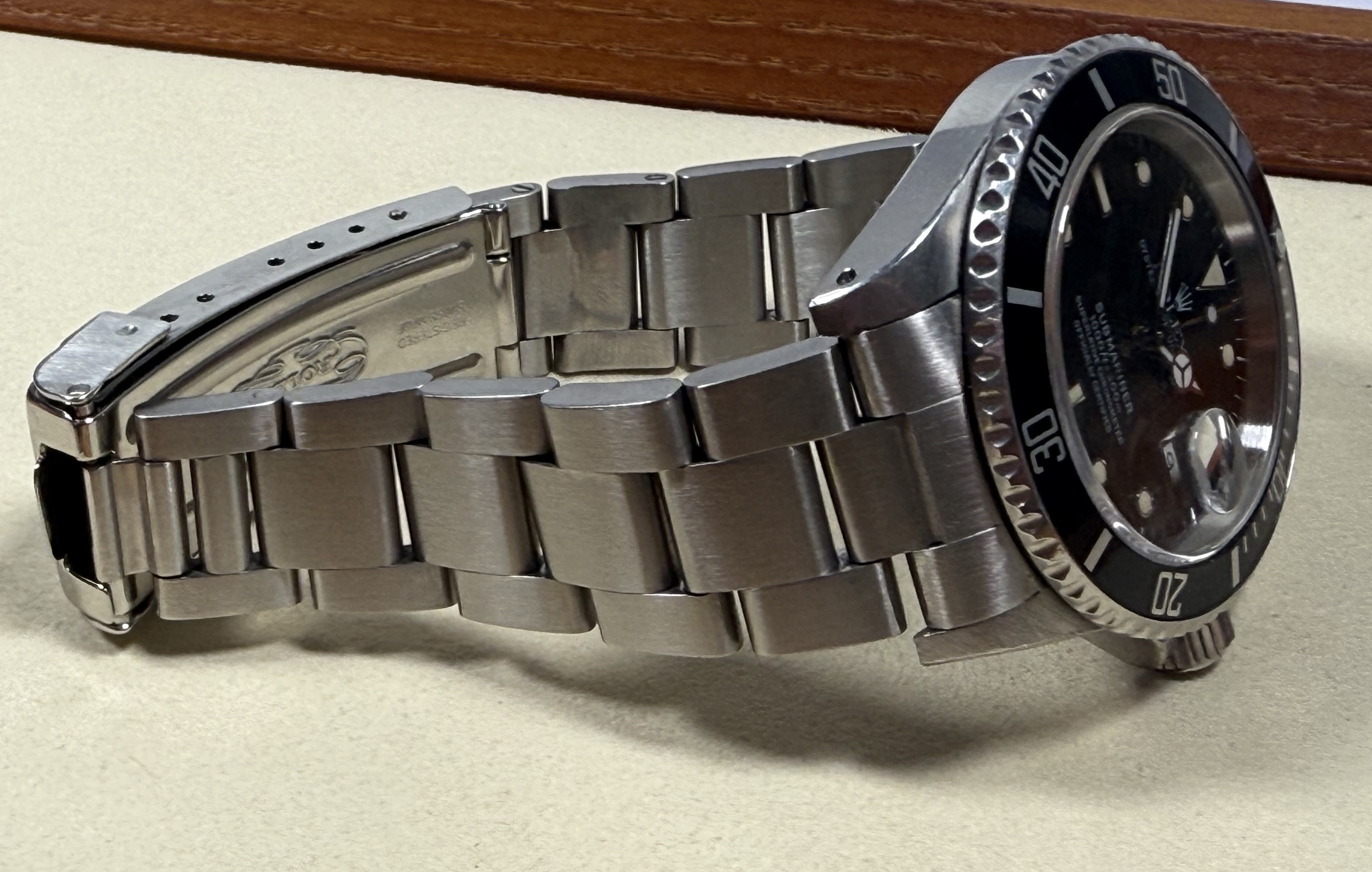 Rolex Submariner Date Steel REF 16610 - 1 4