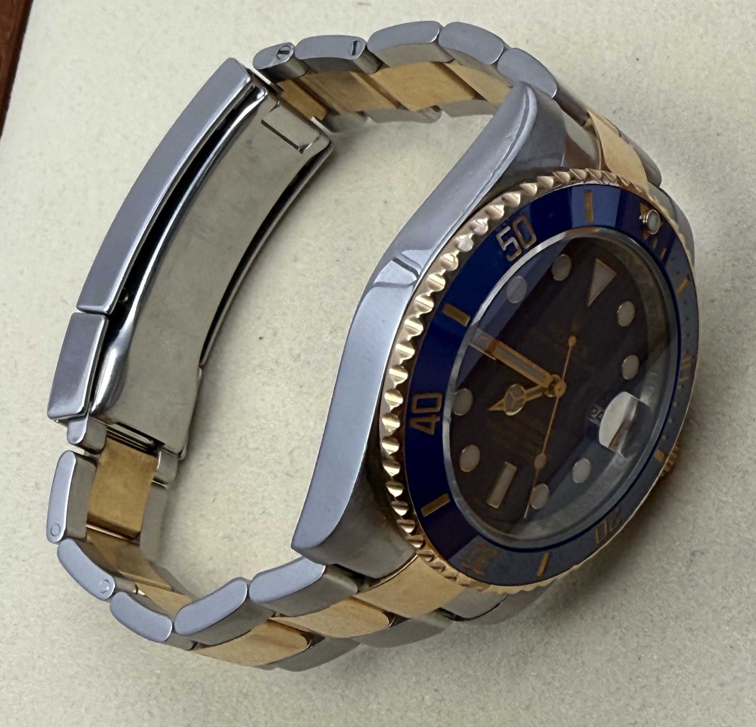 Rolex Submariner Date 116613LB Submariner Date 40mm 18K Yellow Gold Blue Dial Oyster Bracelet With Papers - 1 4