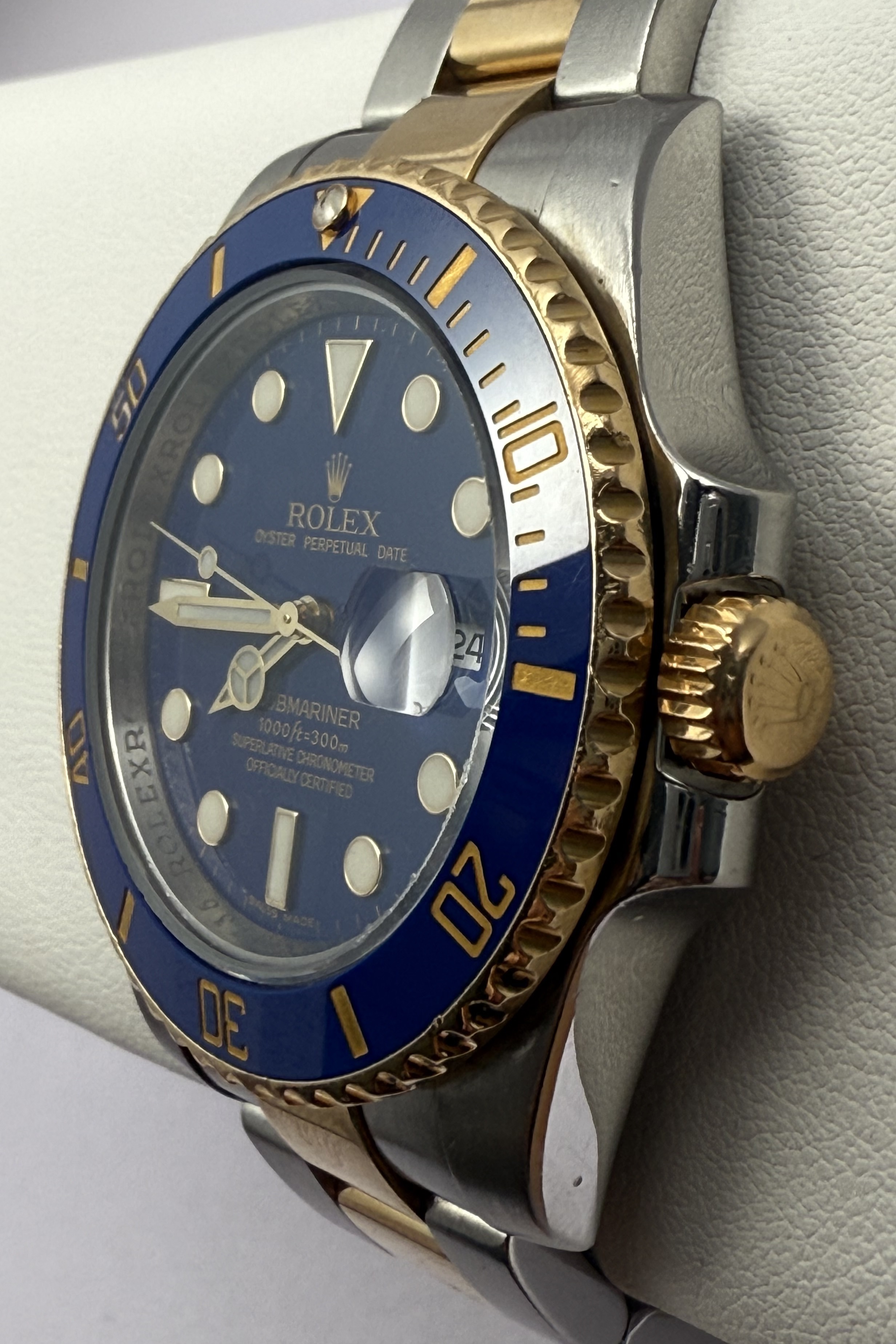 Rolex Submariner Date 116613LB Submariner Date 40mm 18K Yellow Gold Blue Dial Oyster Bracelet With Papers - 1 1