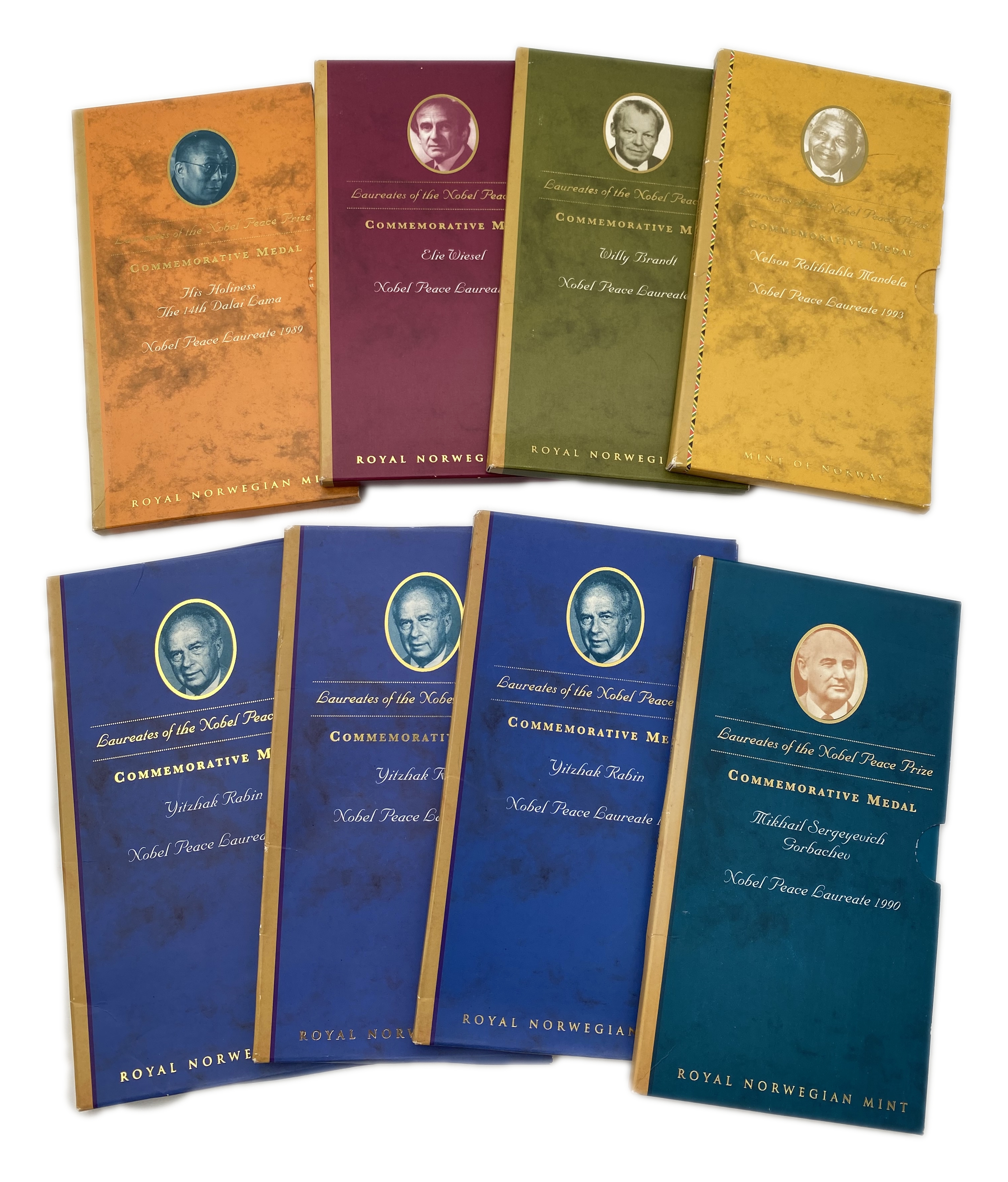 World – Lot of 8 silver medals of Nobel Prize winners, come in a dedicated and impressive box for storage – silver ... - 1 0