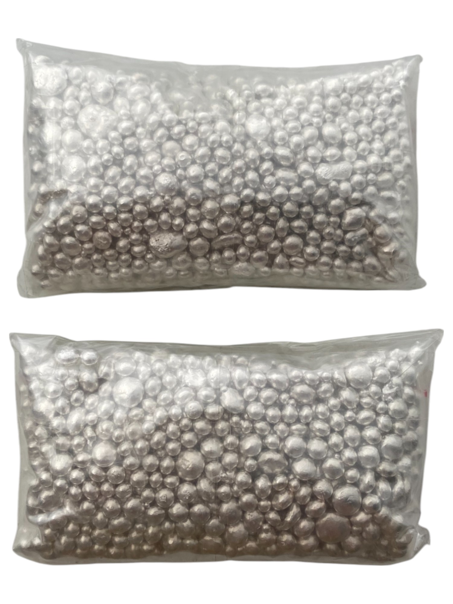 Bars / Granules - 1 kilo (1,000g) of pure silver (9999) granules, divided equally into 2 sealed bags, each weighing 500g - 1 1