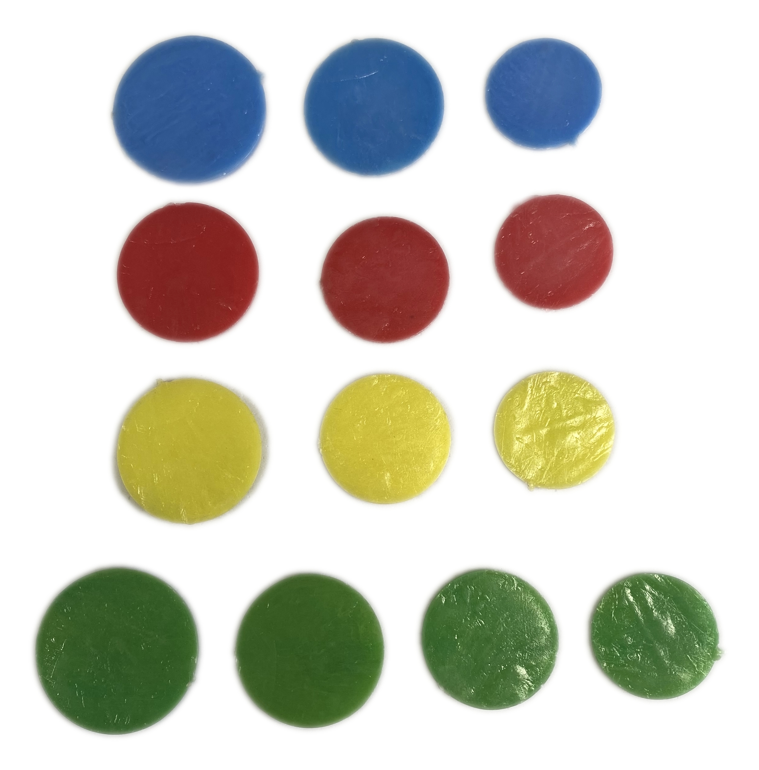 Israel - A collection of 13 plastic tokens in various colors and denominations, 1950s. They were probably used as a ... - 1 1