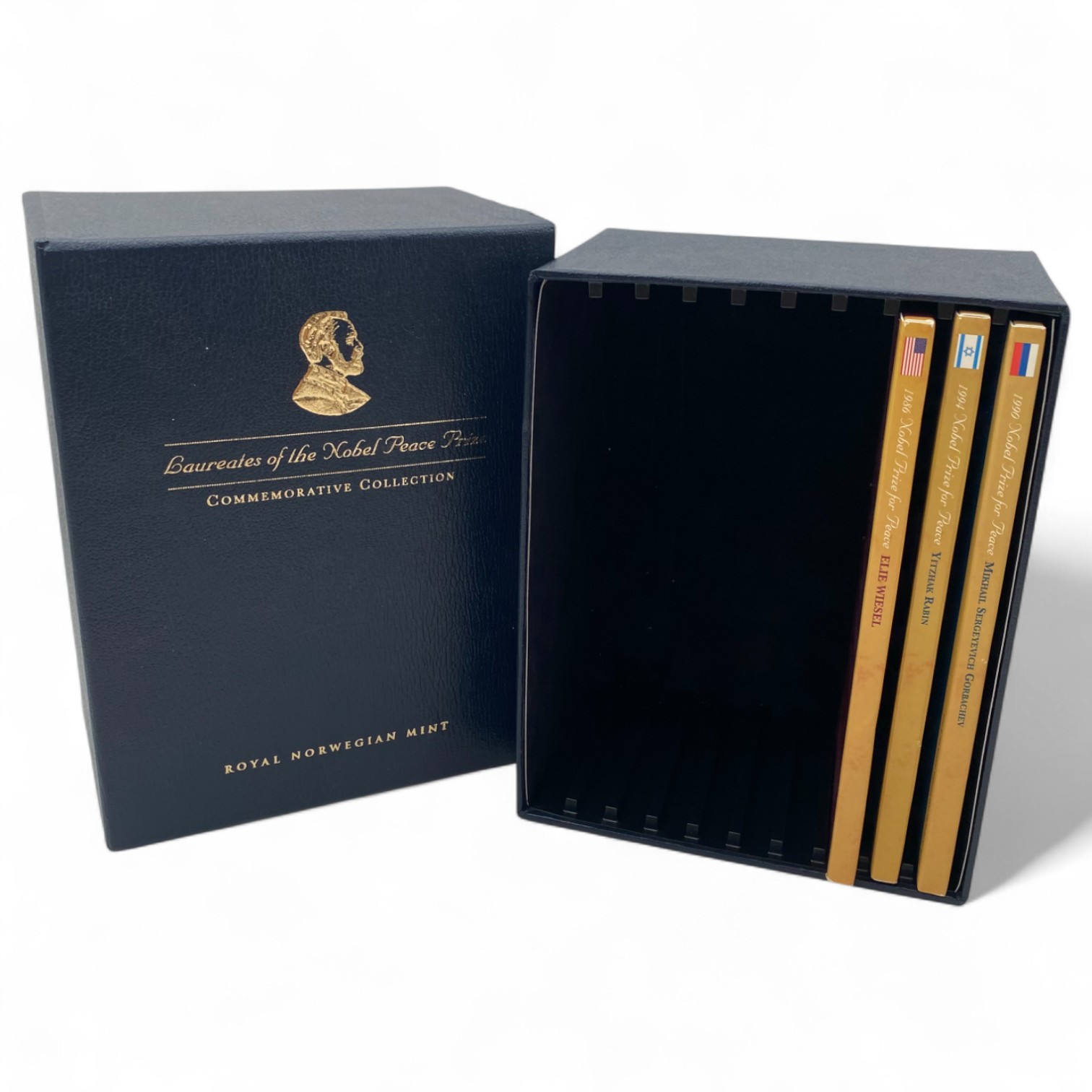 World – Lot of 3 silver medals of Nobel Prize winners, come in a dedicated and impressive box for storage – silver ... - 1 5