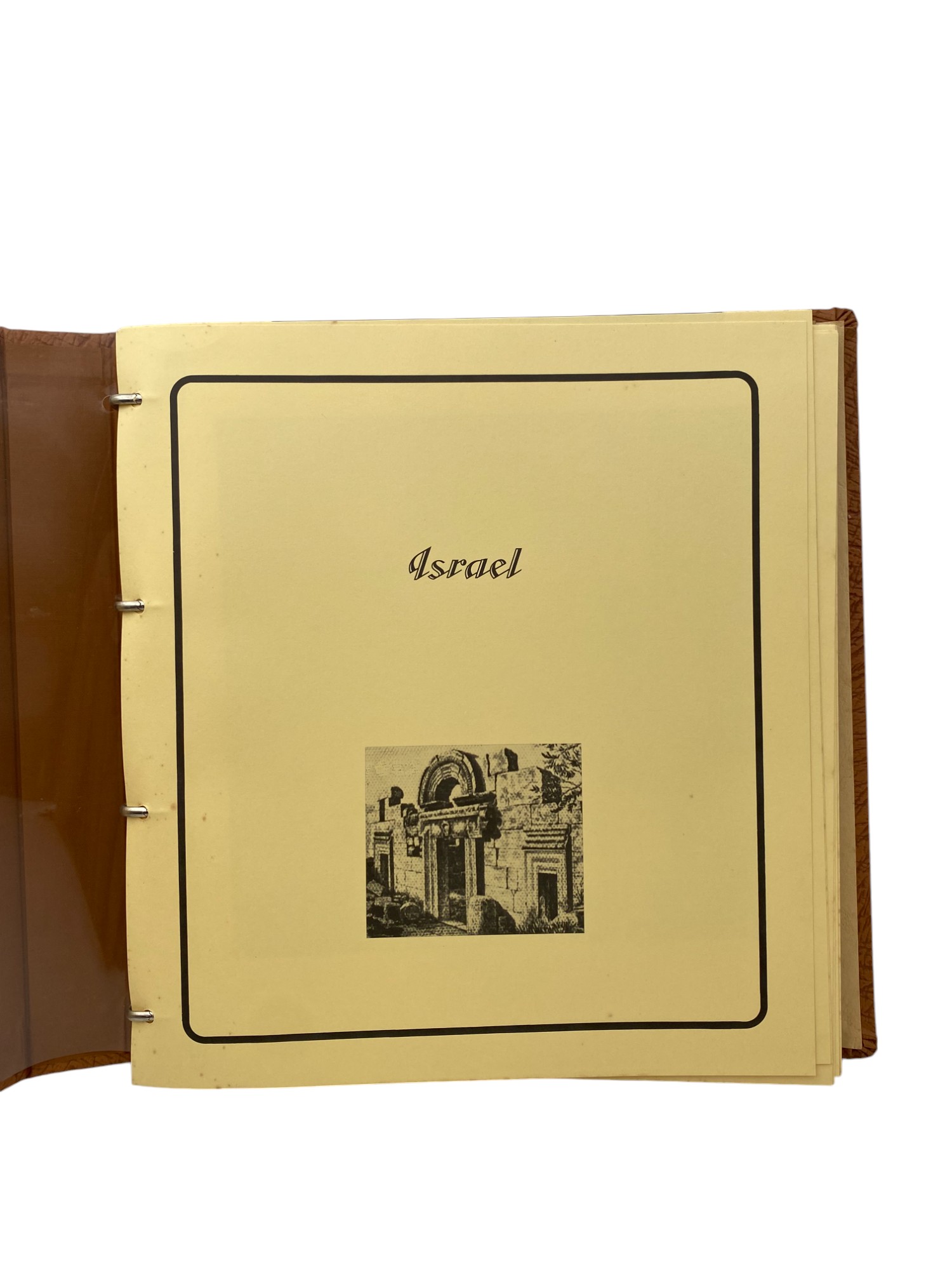 Album – for collecting Israeli banknotes "AUFFINGER ALBUM" – The album contains a picture of the banknote and a ... - 1 0