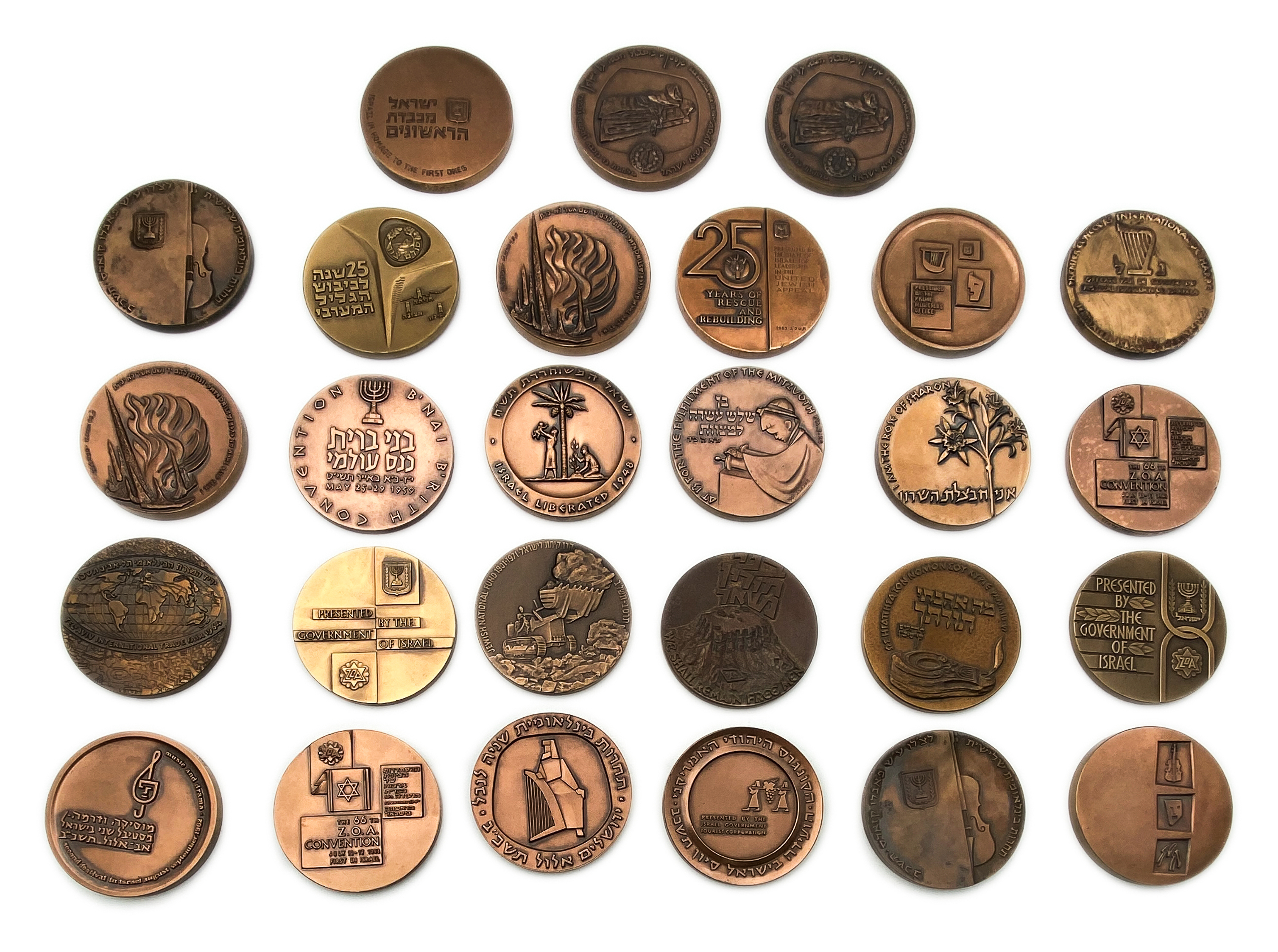 Israel - A very large collection of 27 bronze medals, 59 mm from the Government Coin and Medal Company - the medals ... - 1 0