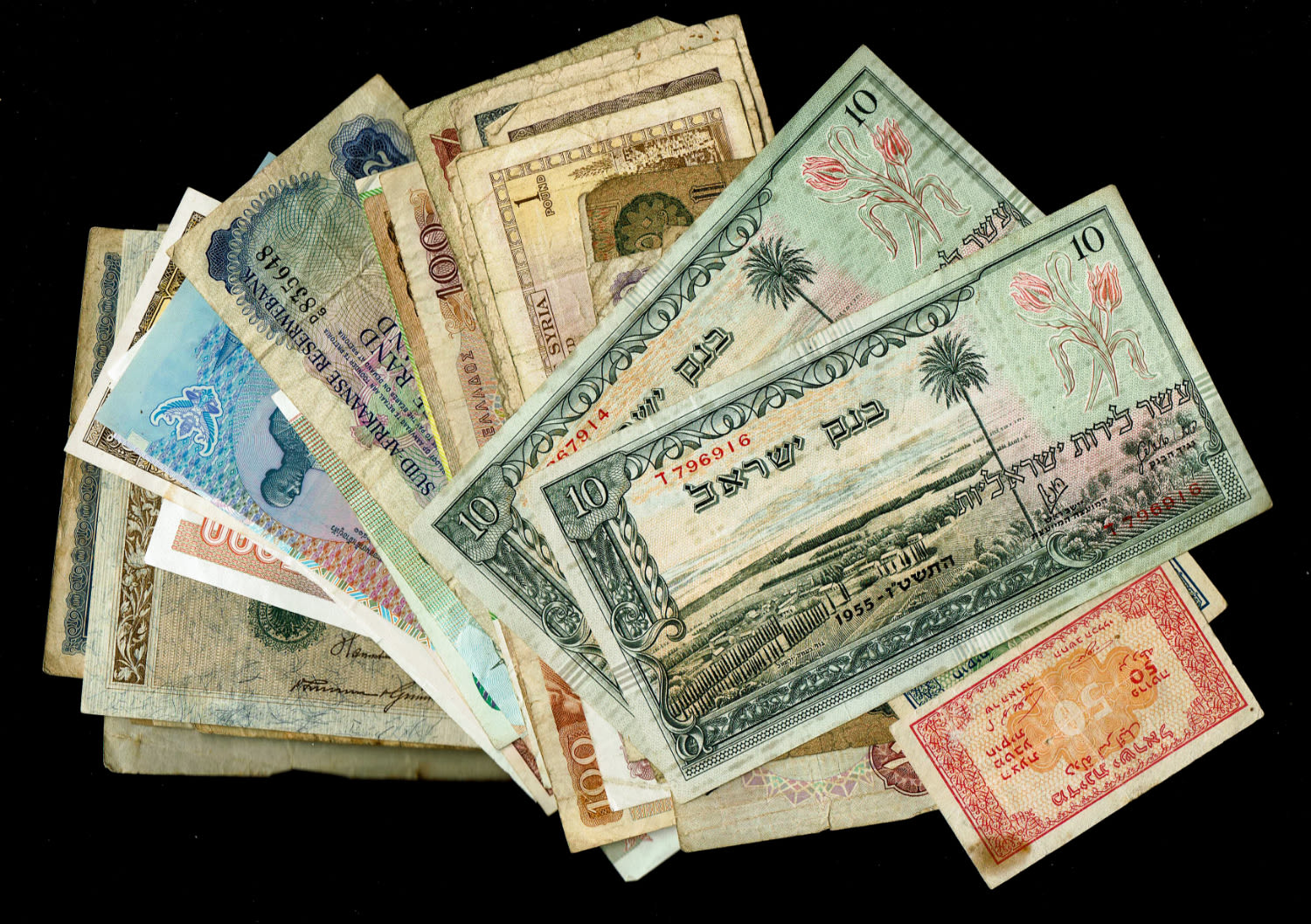 World - a large collection of world banknotes - there are quite a few photos, we recommend going through them all ... - 1 0