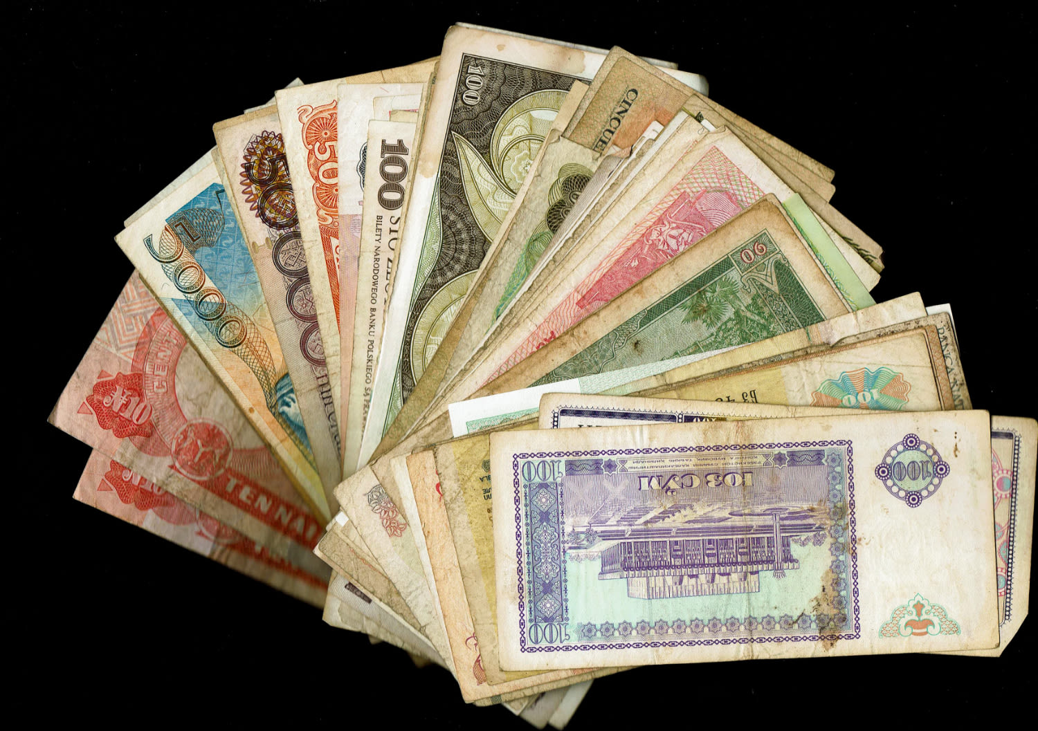 World - a large collection of world banknotes - there are quite a few photos, we recommend going through them all ... - 1 25