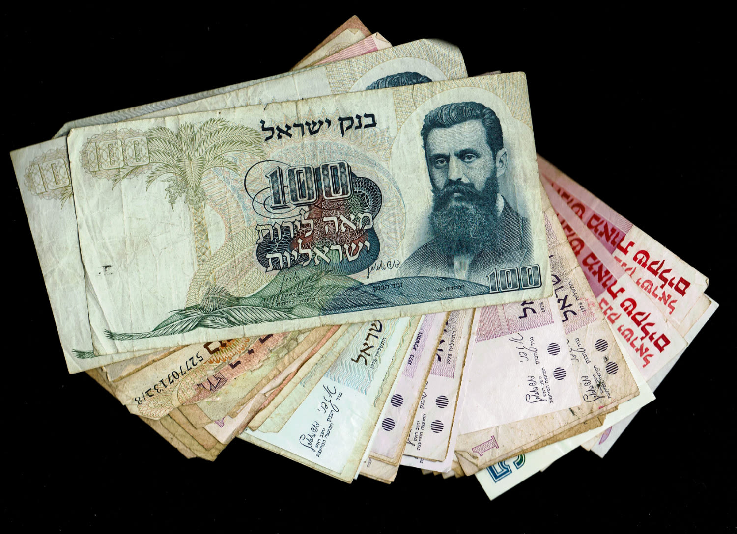 Israel - a huge lot of banknotes, a large amount of banknotes from different series of the State of Israel ... - 1 3