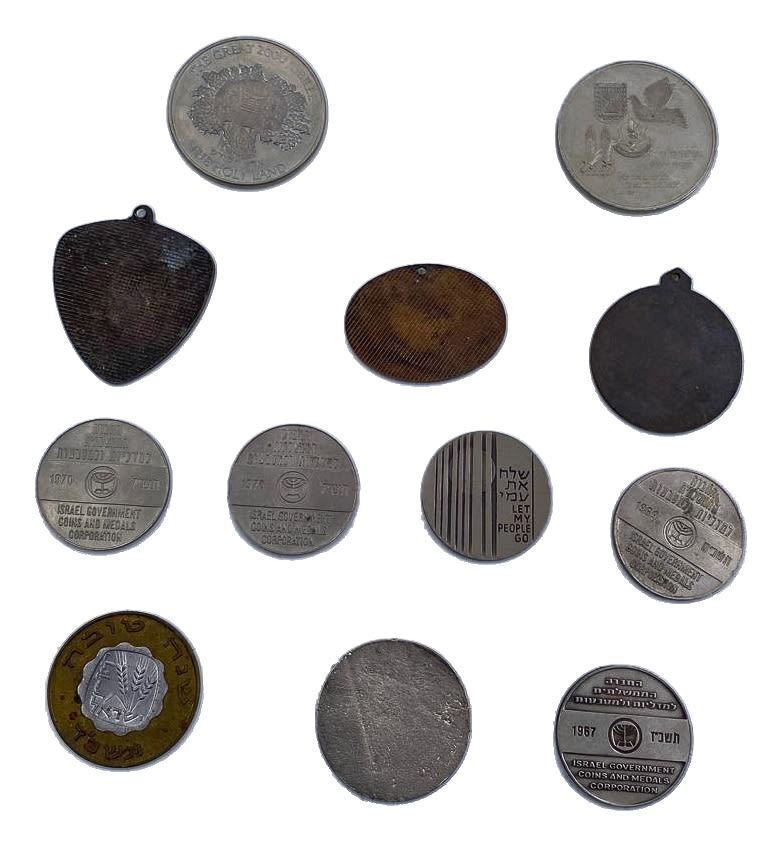 Israel - Lot of 12 tokens and medals from the Government Coins and Medals Company and some private medals - varying ... - 1 1