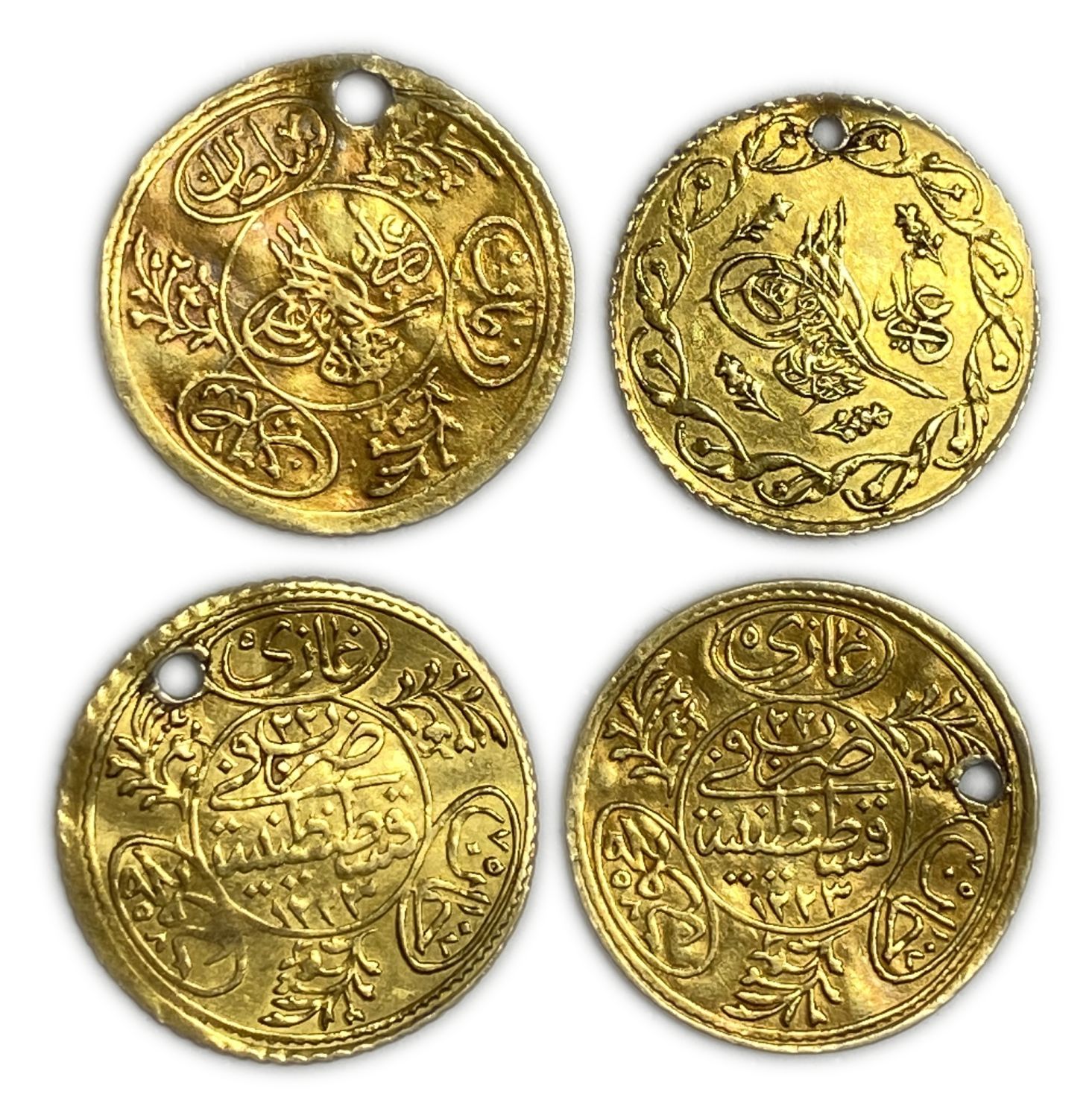 Ottoman Empire - Lot of 4 coins AH 1223 Hayriye - Mahmud II - Gold 873, 6.67g
Only 10% fees + VAT on ... - 1 0