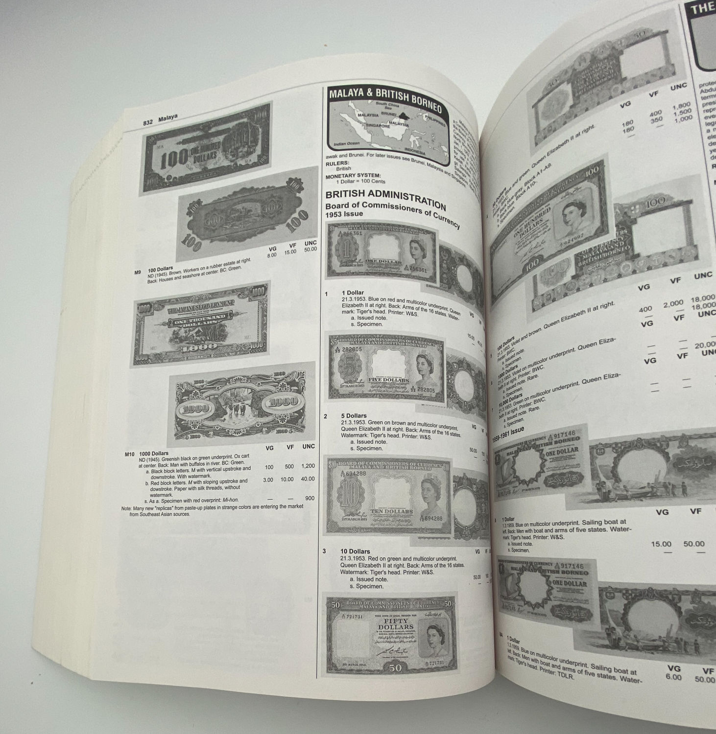 Numismatics Literature - World Paper money, General Issues 1368-1960 - 16th Edition - Tracy L. Schmidt - ... - 1 11