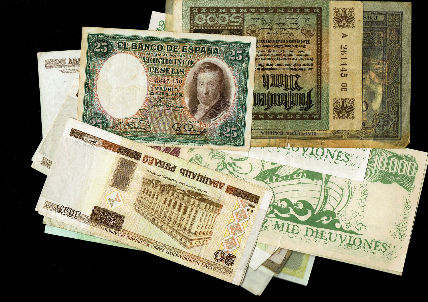 World - Lot of 119 banknotes from around the world, different periods, situations and years - 1 0