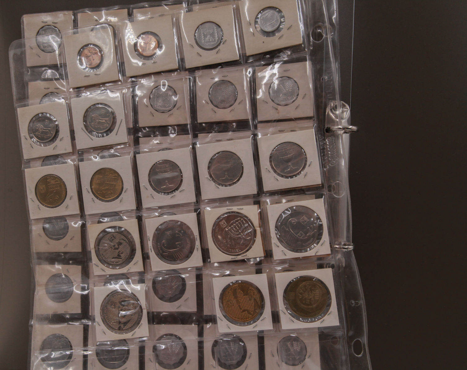 Isreal - Coins Album of the Lira and the Old Shekel Period - XF-UNC - 1 1
