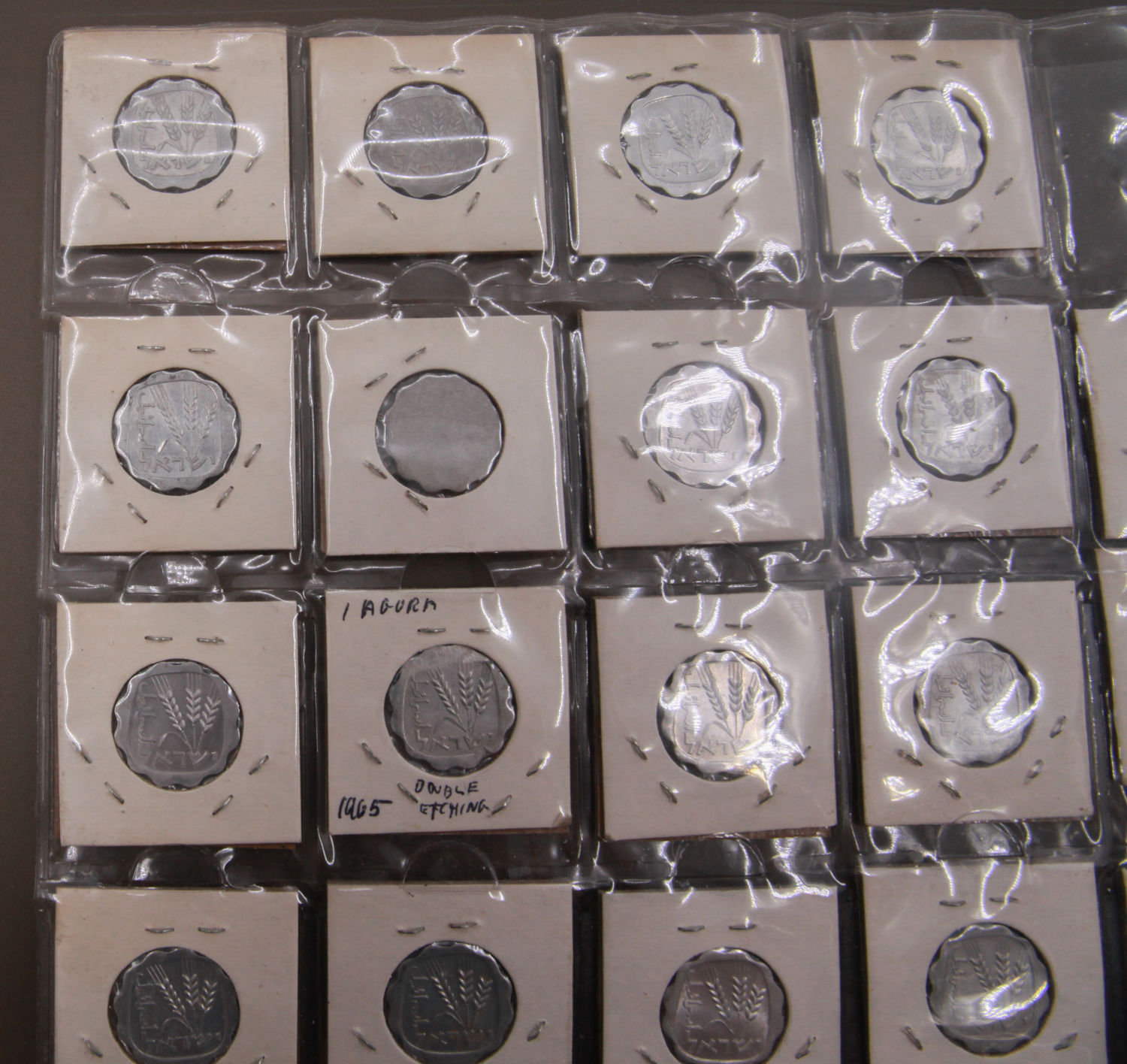 Isreal - Coins Album of the Lira and the Old Shekel Period - XF-UNC - 1 7