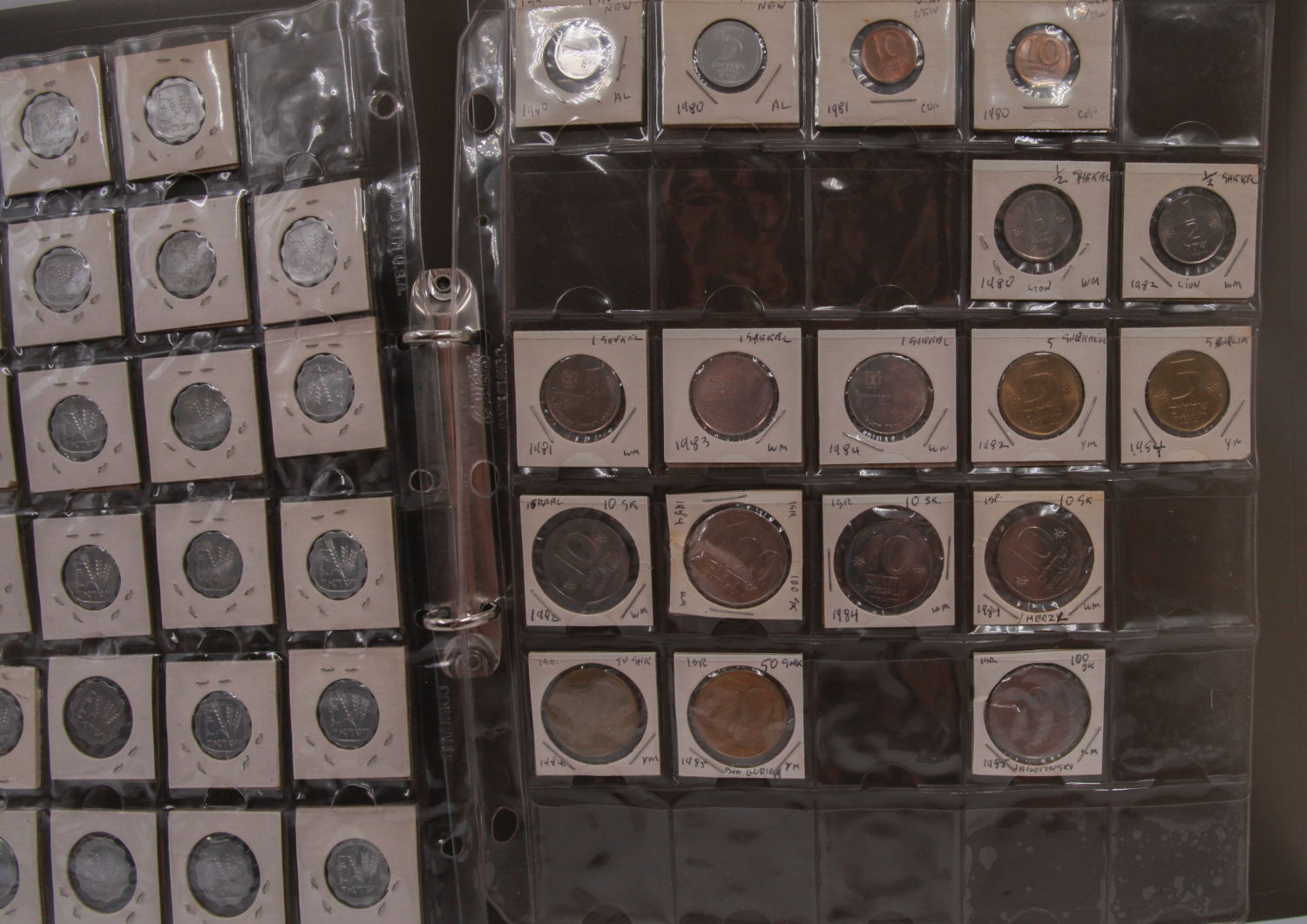 Isreal - Coins Album of the Lira and the Old Shekel Period - XF-UNC - 1 9