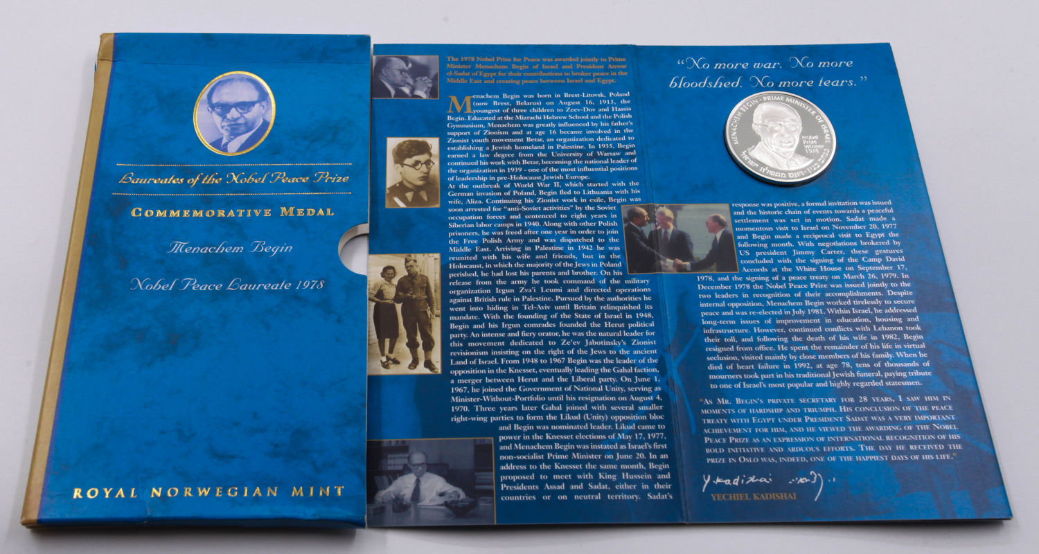 World - Lot of 5 Nobel Prize-winning medals, Menachem Begin, Anwar Sadat, Albert Schweizer, Dali Lama 14 (Tenzin ... - 1 9