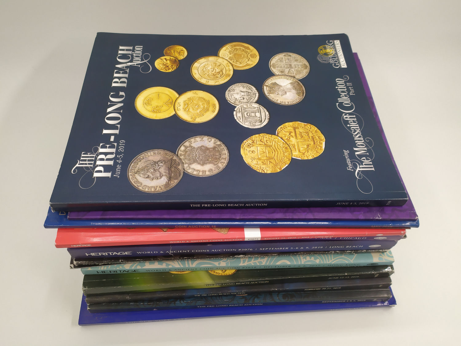 12 Coins world cataloges of auction houses from all over the world - 1 1