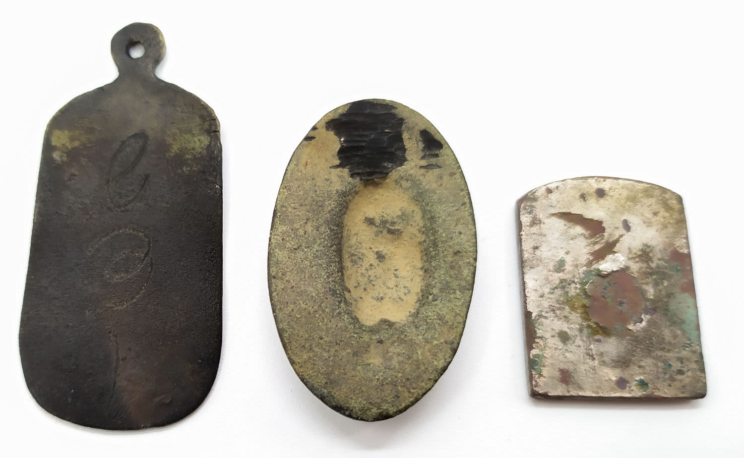 Judaica - Lot of Eastern European Judaica - 1 1