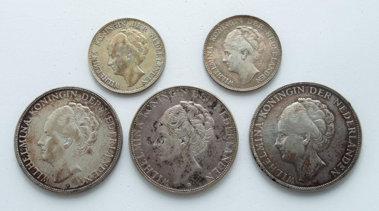 Netherlands - 5 silver coins, 1 Golden 1924, 1940. 2.5 Golden 1929, 1930, 1933 - 1 1
