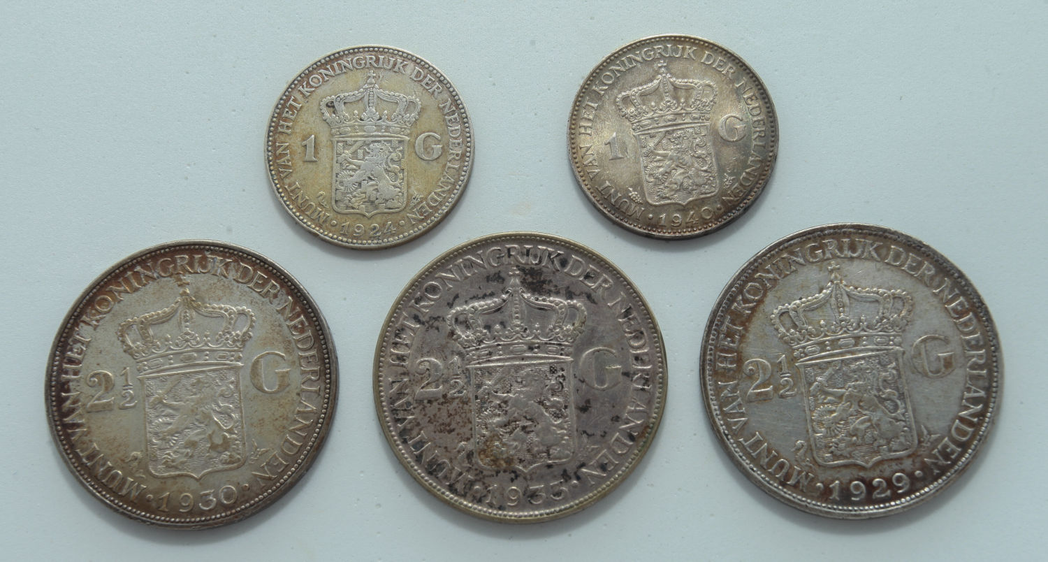 Netherlands - 5 silver coins, 1 Golden 1924, 1940. 2.5 Golden 1929, 1930, 1933 - 1 0