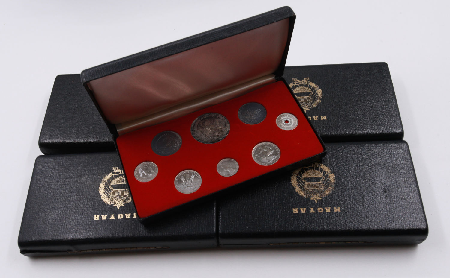 Netherlands - Lot of 5 sets of 8 coins from 1966 - some made of silver - 1 0