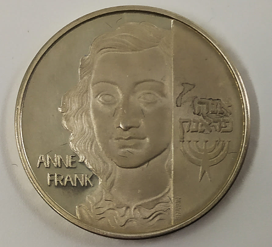 Lot of silver medals - the "Paratroopers" and "Anne Frank" - the government company for coins and medals - 1 3