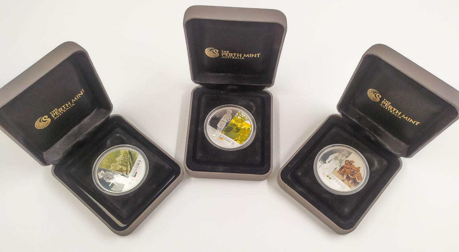 Australia - Set of 3 $ 1 Coin Pure Silver Coins - Famous Continental Fights - 1 1