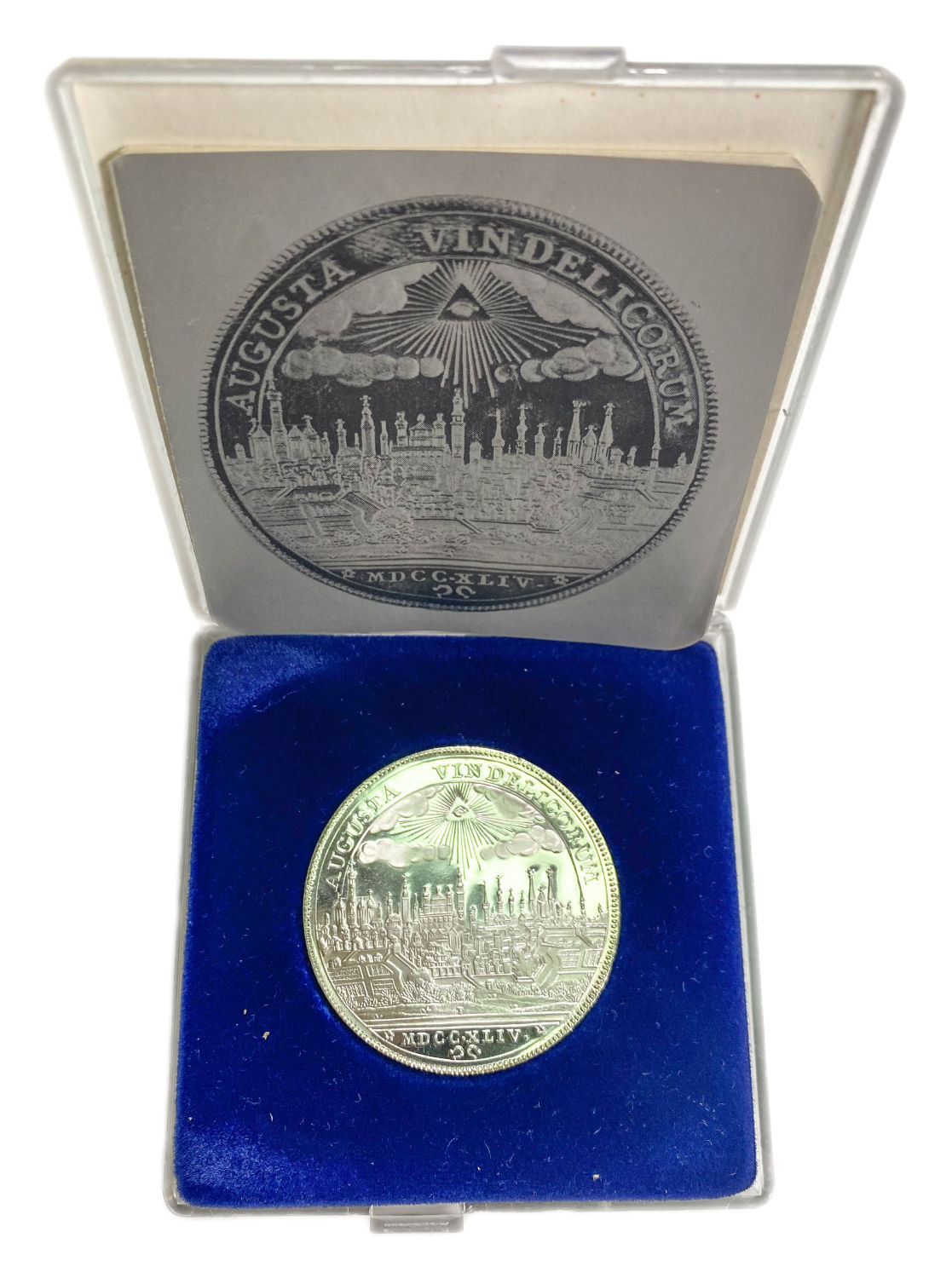 Germany - A pair of replicas of Taller coins, made of 835 silver
Year 1744 Weight 28 g
... - 1 4