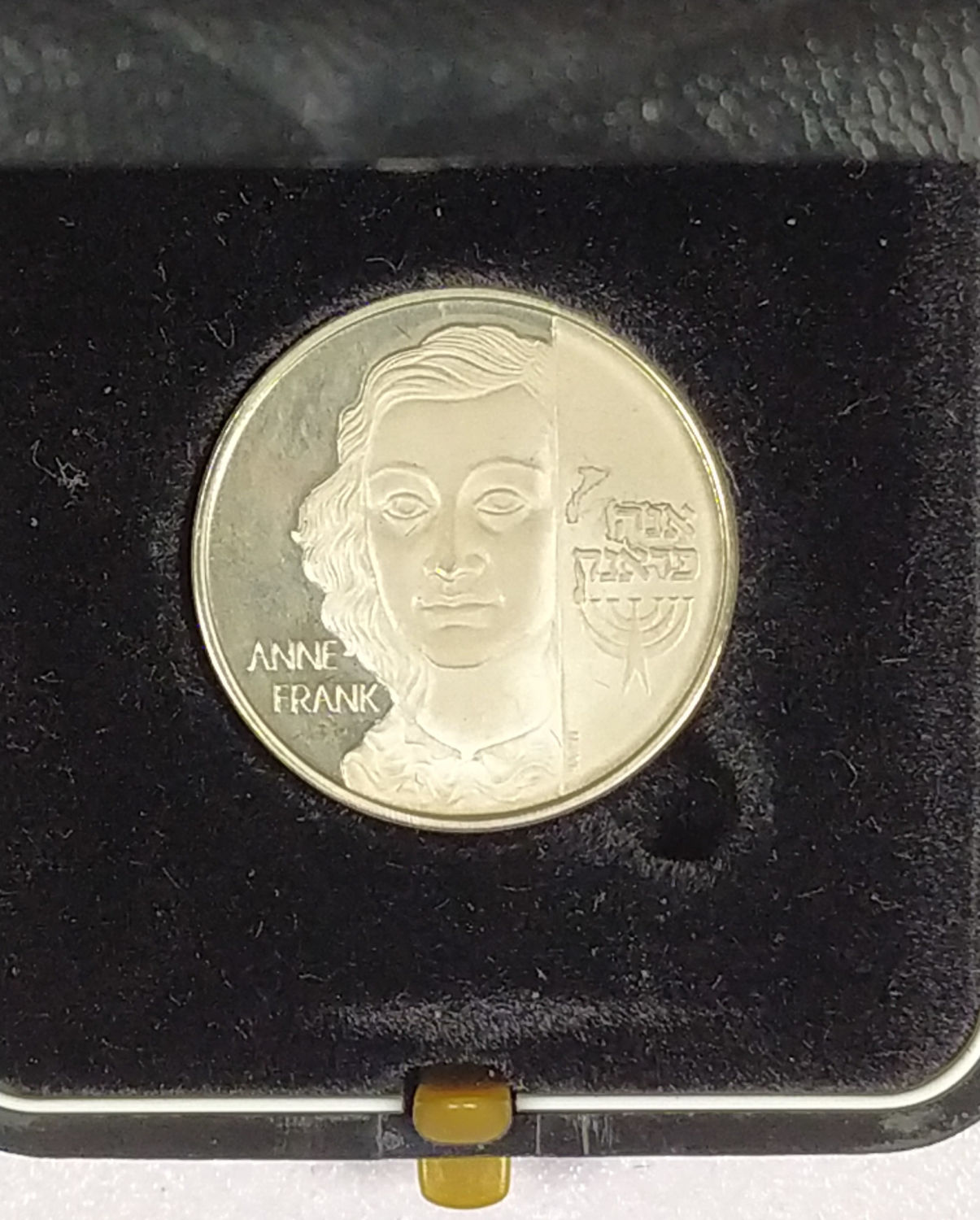Israel - Silver Medal - Anna Frank 1988